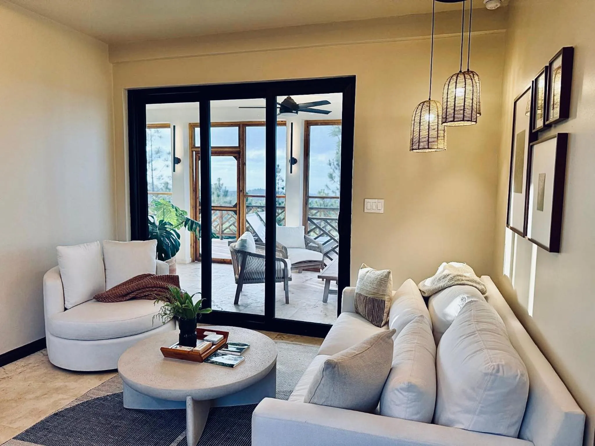 Living room in Hidden Valley Wilderness Lodge