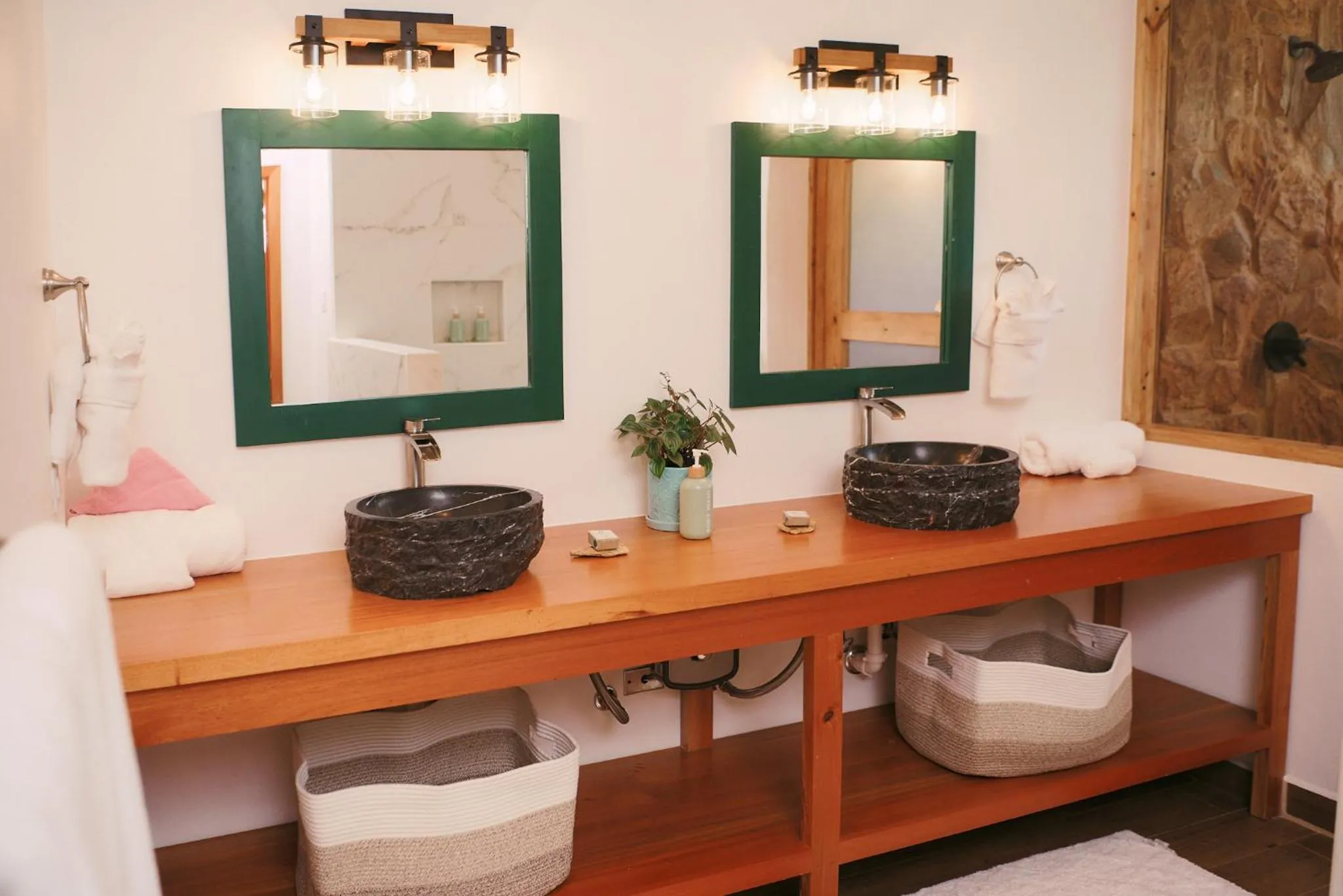 Bathroom in Hidden Valley Wilderness Lodge