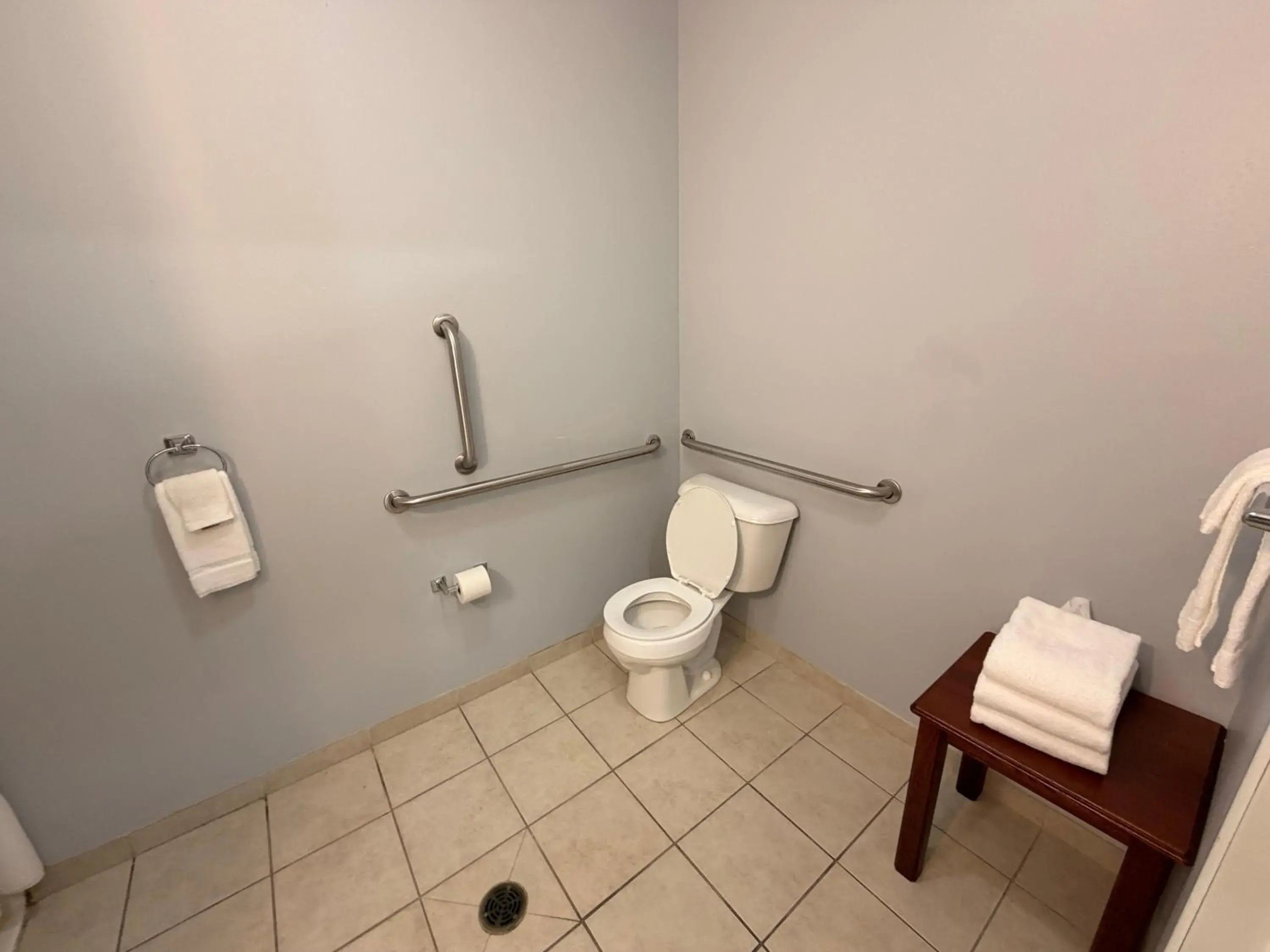 River Hills Hotel- Mankato River Hills Hotel- Mankato