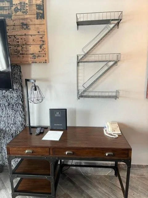 River Hills Hotel- Mankato