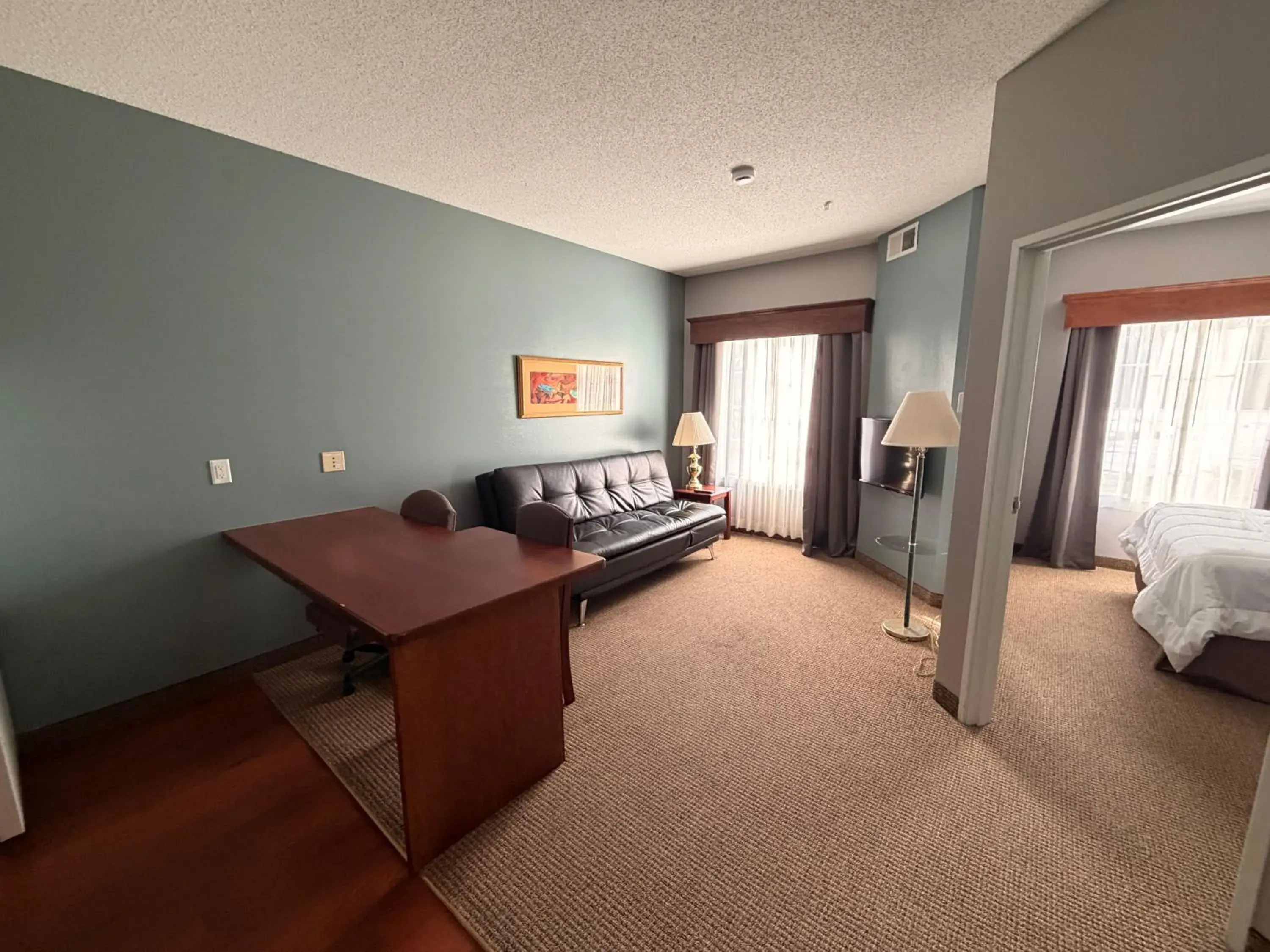 Bed in River Hills Hotel- Mankato Bed in River Hills Hotel- Mankato