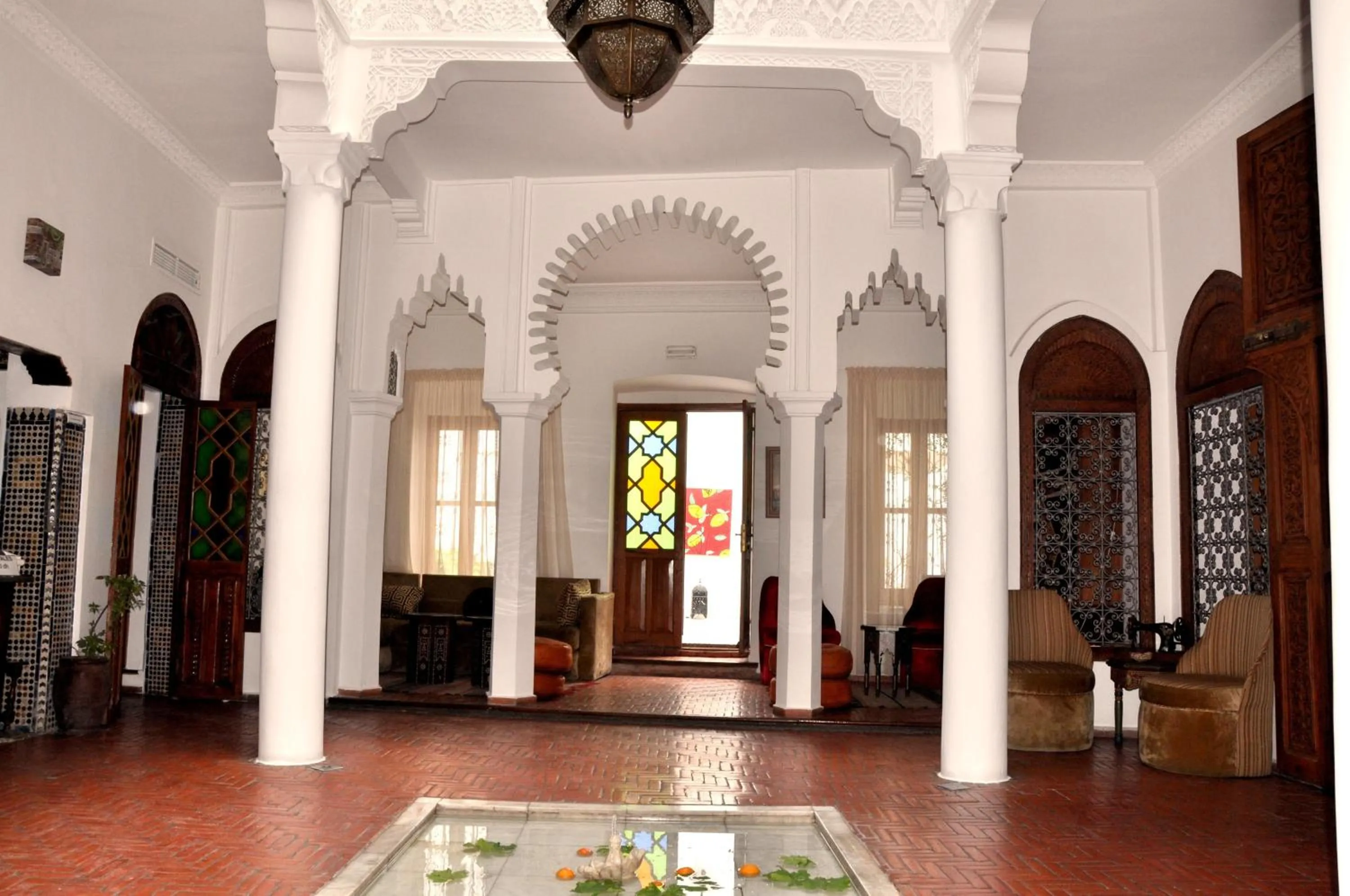 Patio in Hotel Blanco Riad