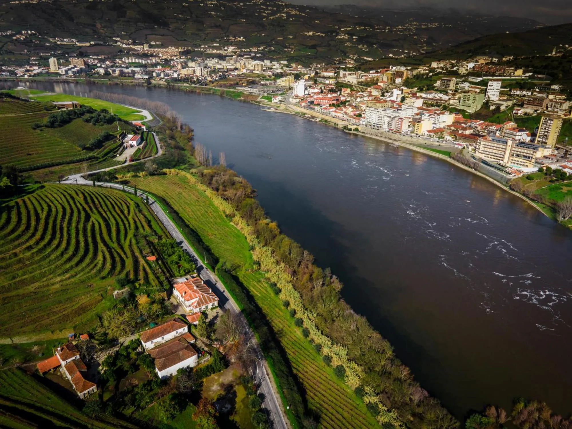 Property building in Casa Dos Varais, Manor House