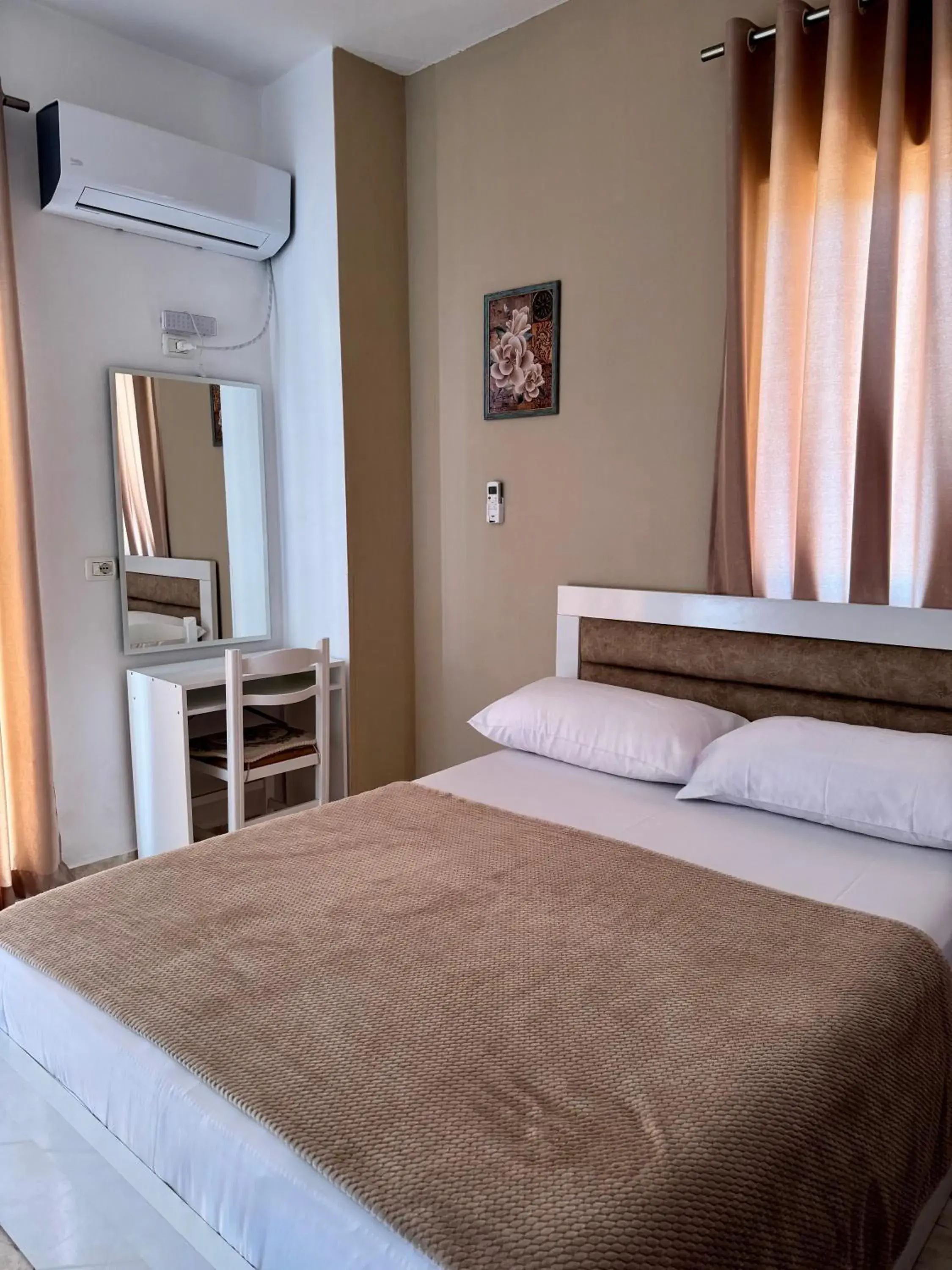 Comfort Quadruple Room in Vila Spiro Comfort Quadruple Room in Vila Spiro