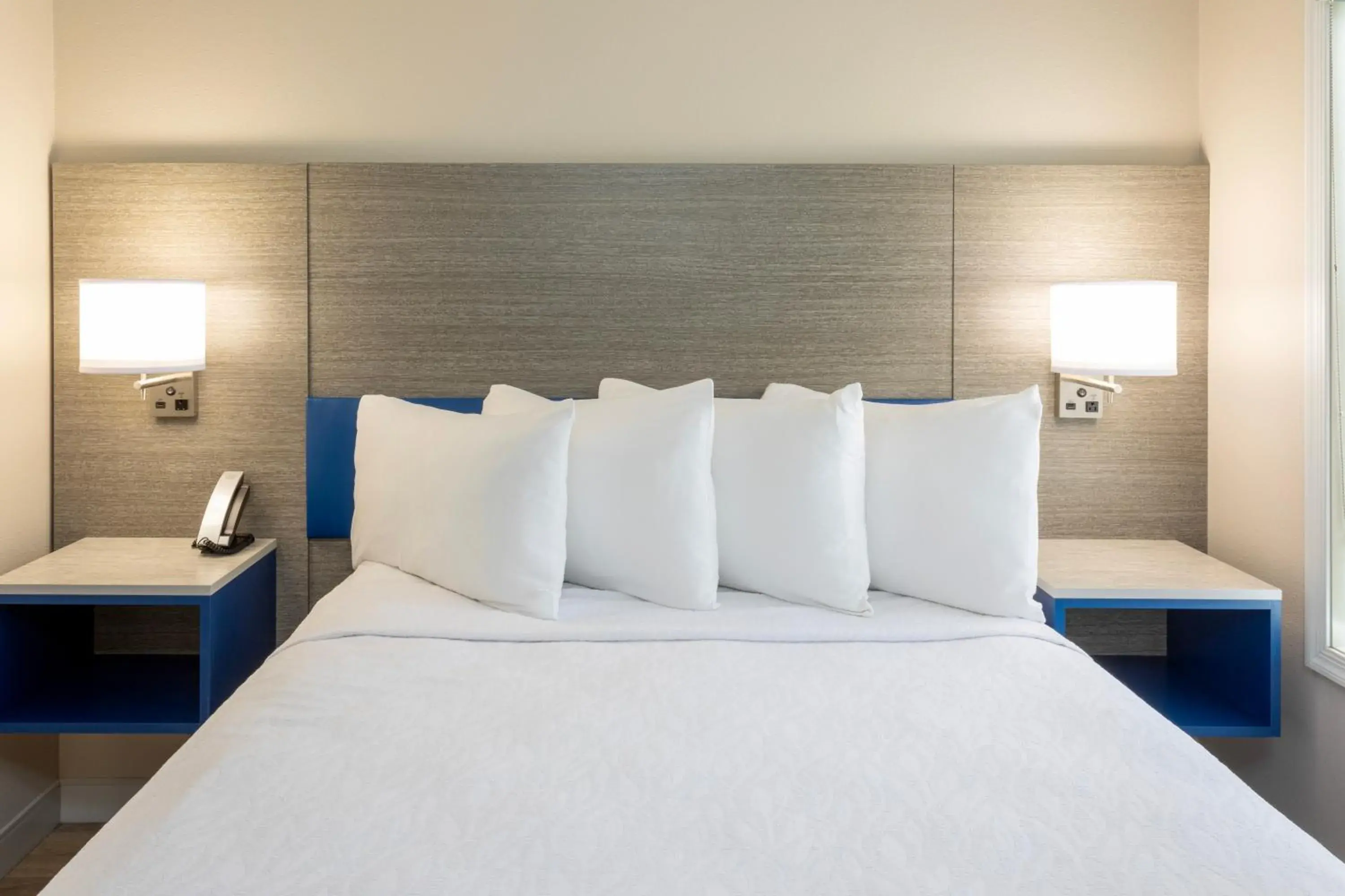 Bed in Grandstay Apple Valley Bed in Grandstay Apple Valley