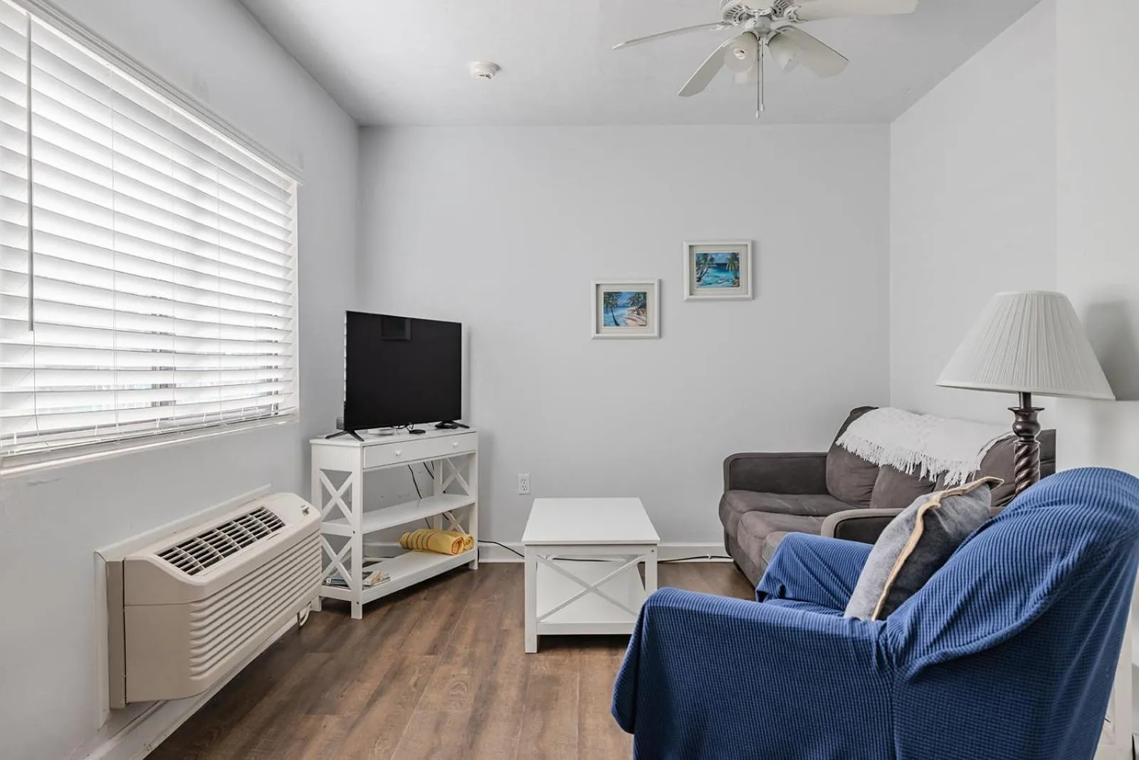 Living room in Coastal Waters