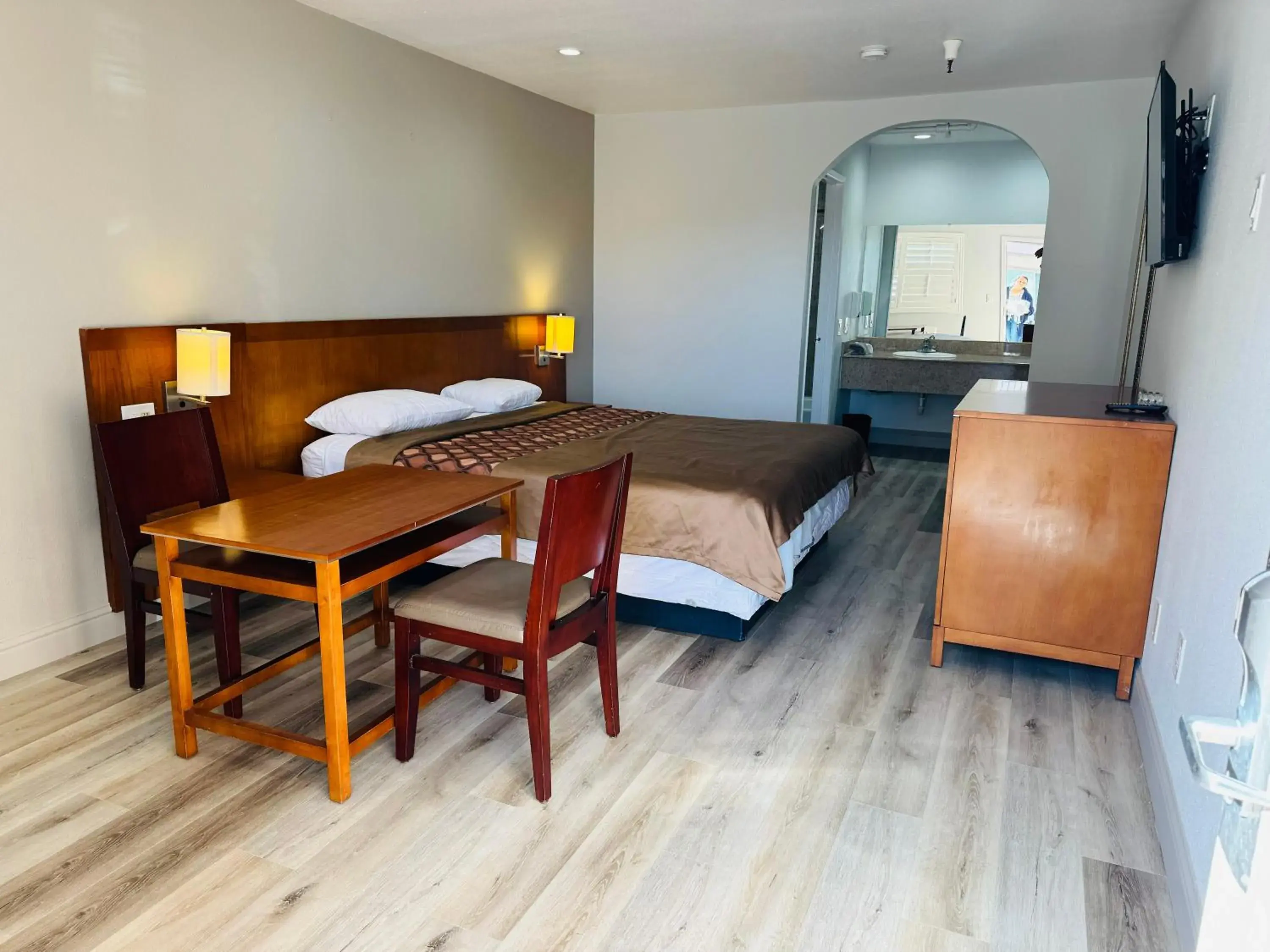 Bed in Morgan Hill Inn Bed in Morgan Hill Inn