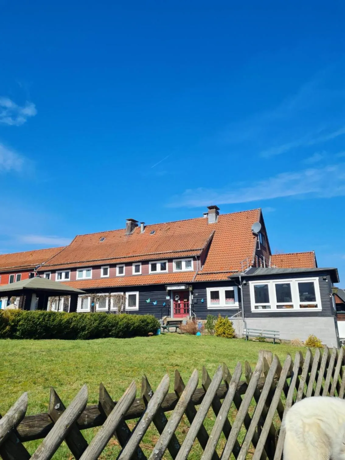 Property building in Welt Lodge