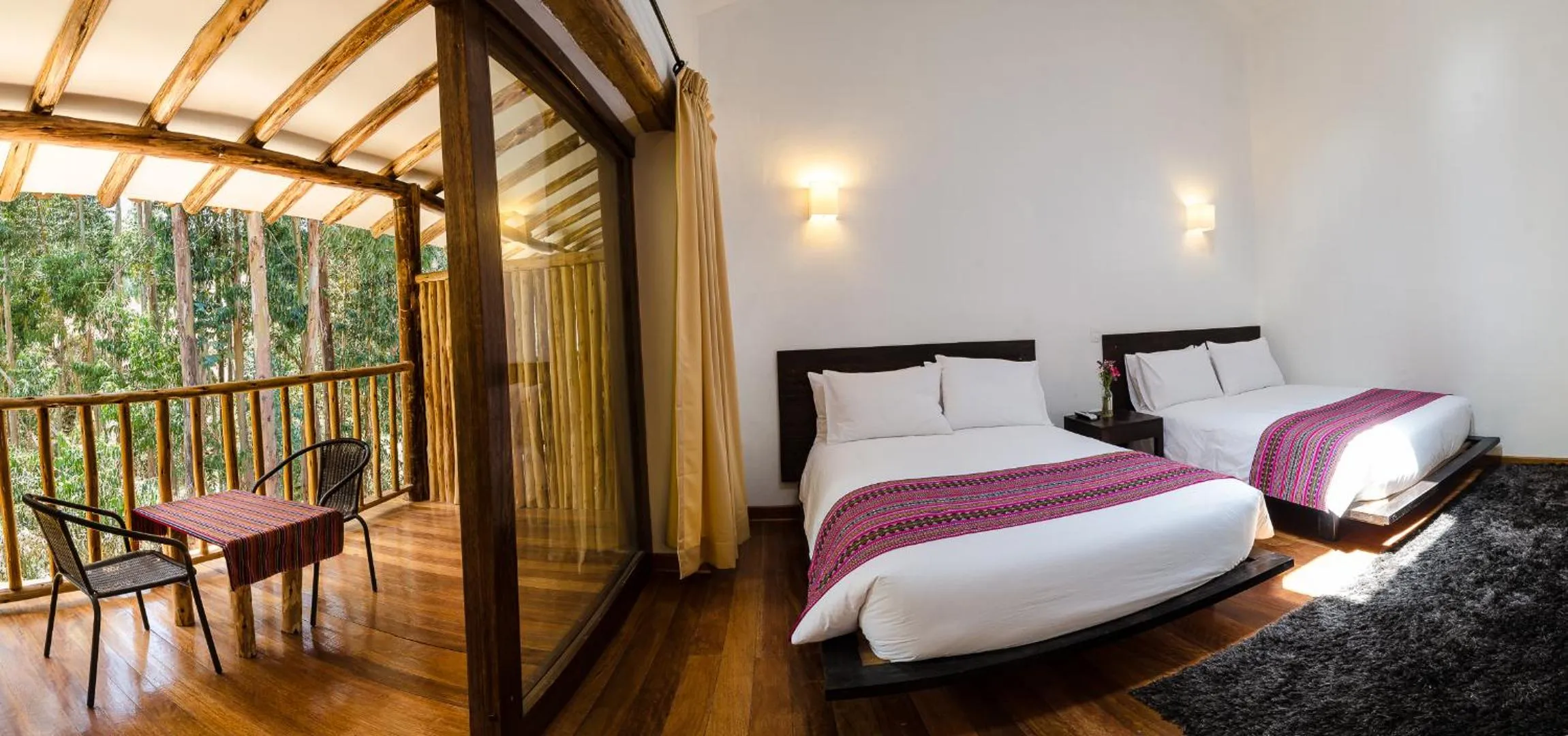 Decorative detail, Bed in Bamboo Lodge Sacred Valley