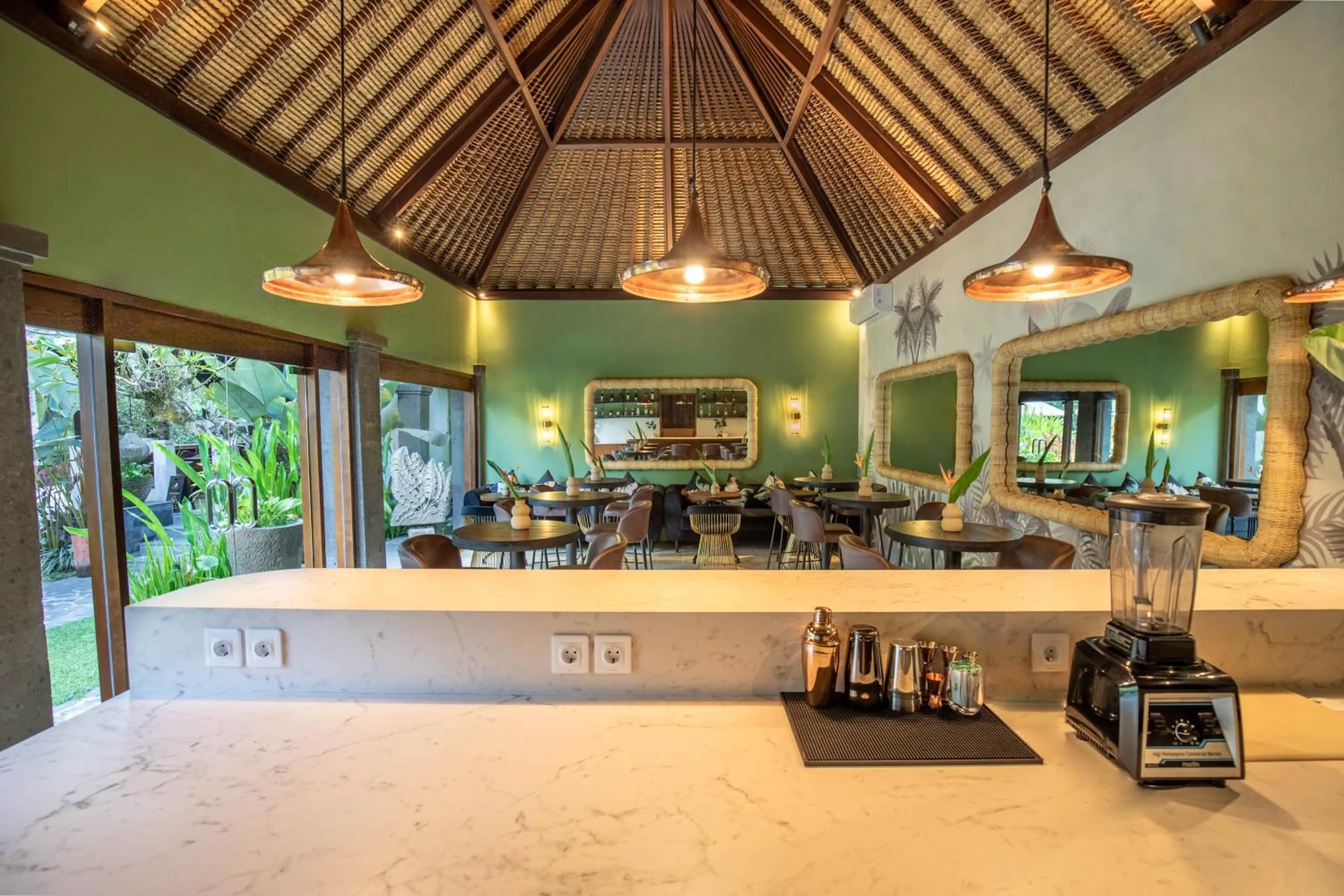 Lounge or bar in Suara Air Luxury Villa Ubud