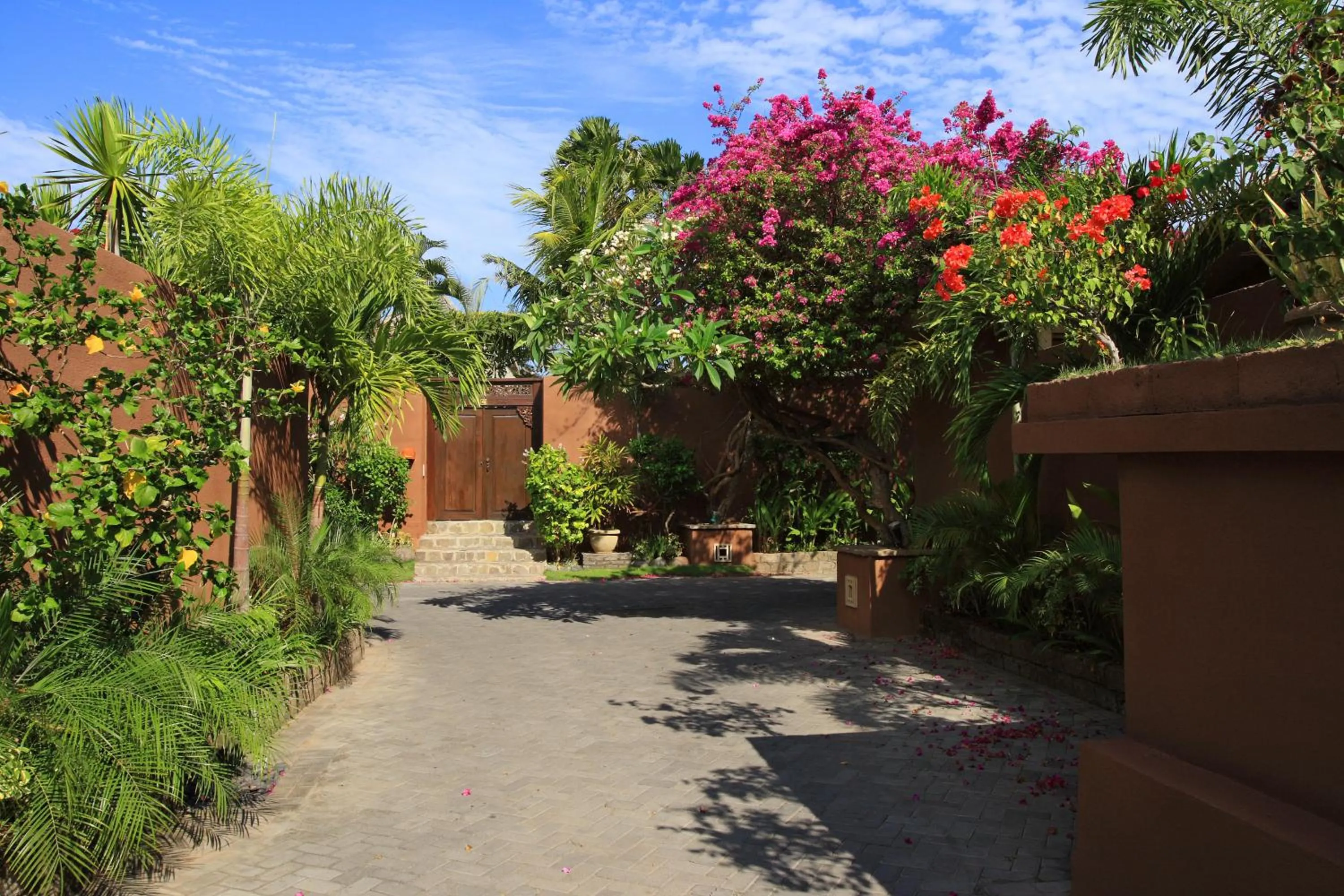 Facade/entrance in The Dusun