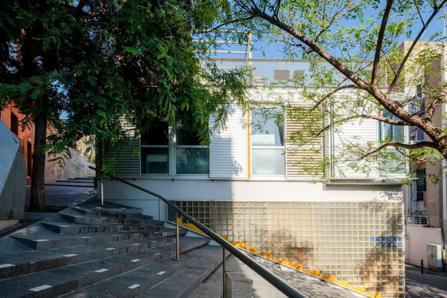 Property building in Terrassa de Mar Apartment Property building in Terrassa de Mar Apartment