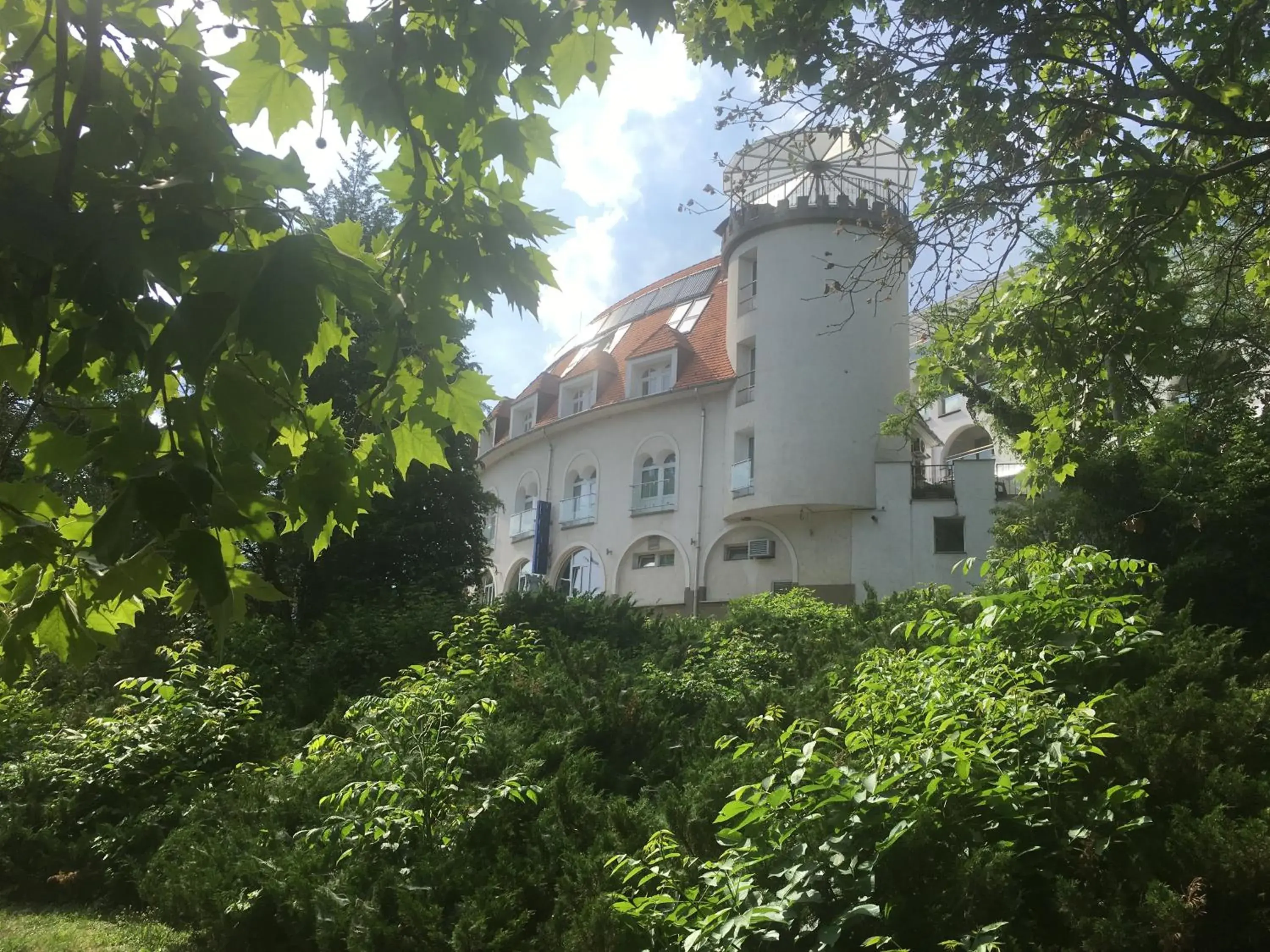 Property building in Bástya Konferencia és Wellness Hotel Property building in Bástya Konferencia és Wellness Hotel