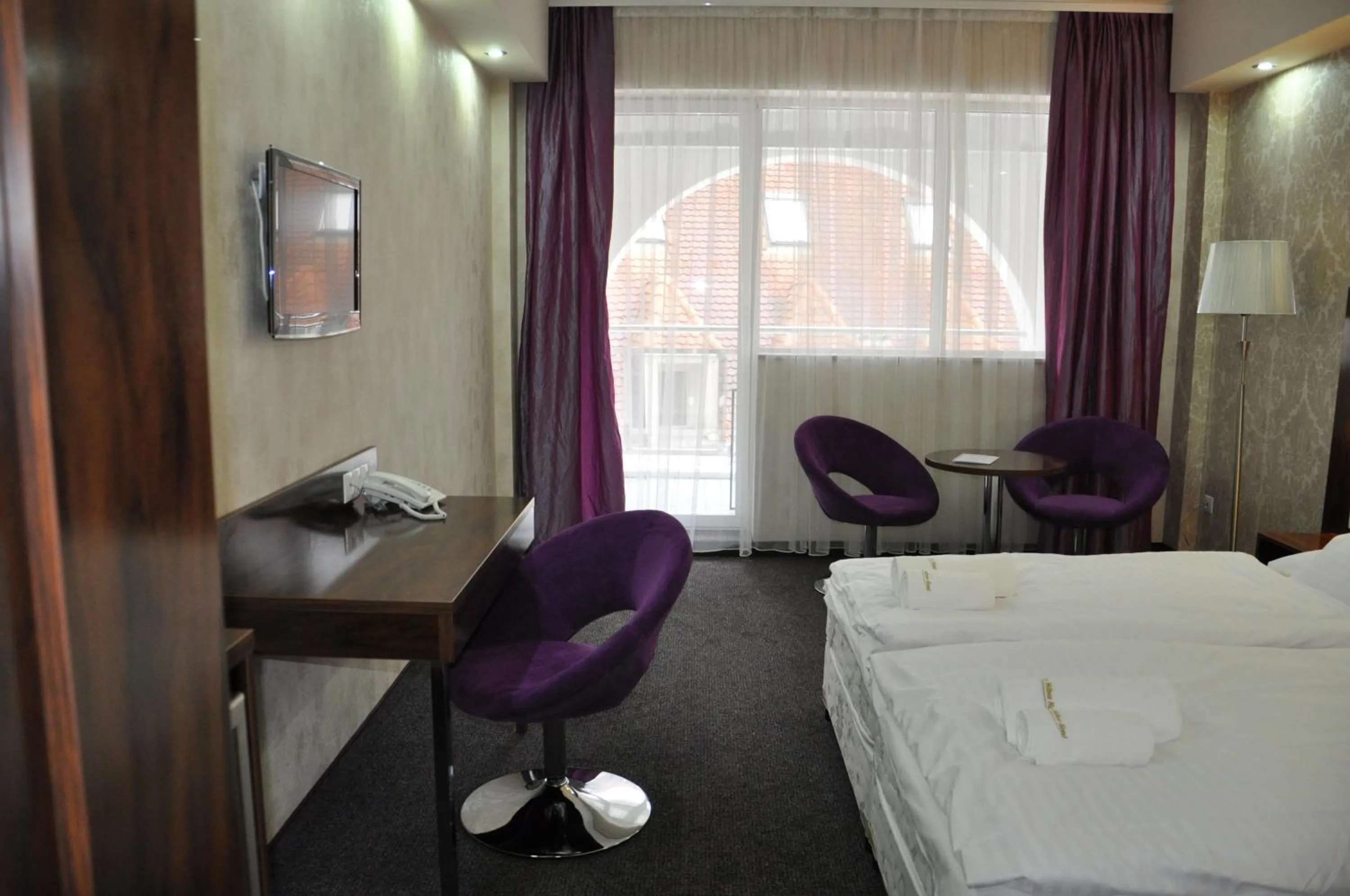 Photo of the whole room, Bed in Bástya Konferencia és Wellness Hotel