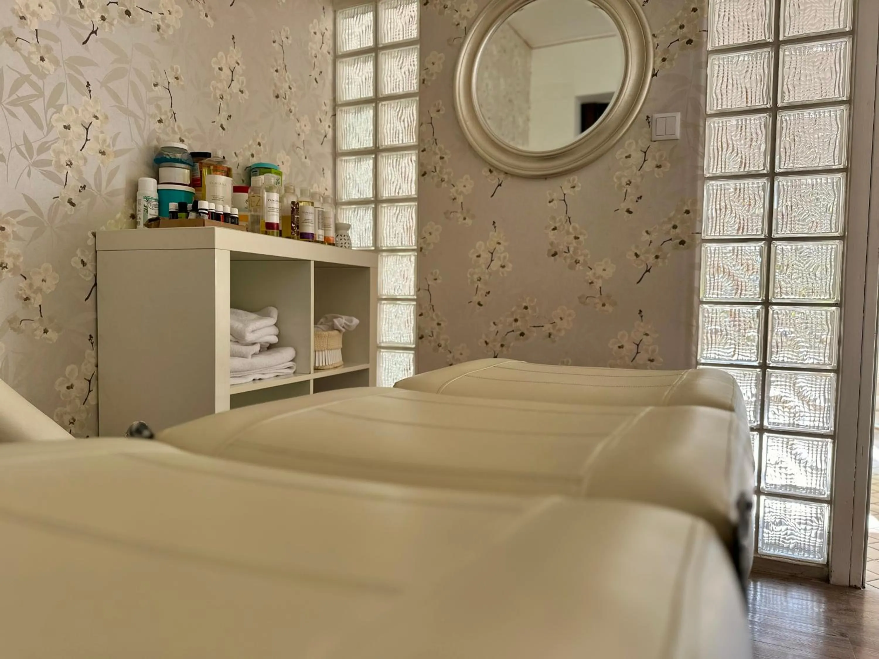 Spa and wellness centre/facilities in Bástya Konferencia és Wellness Hotel