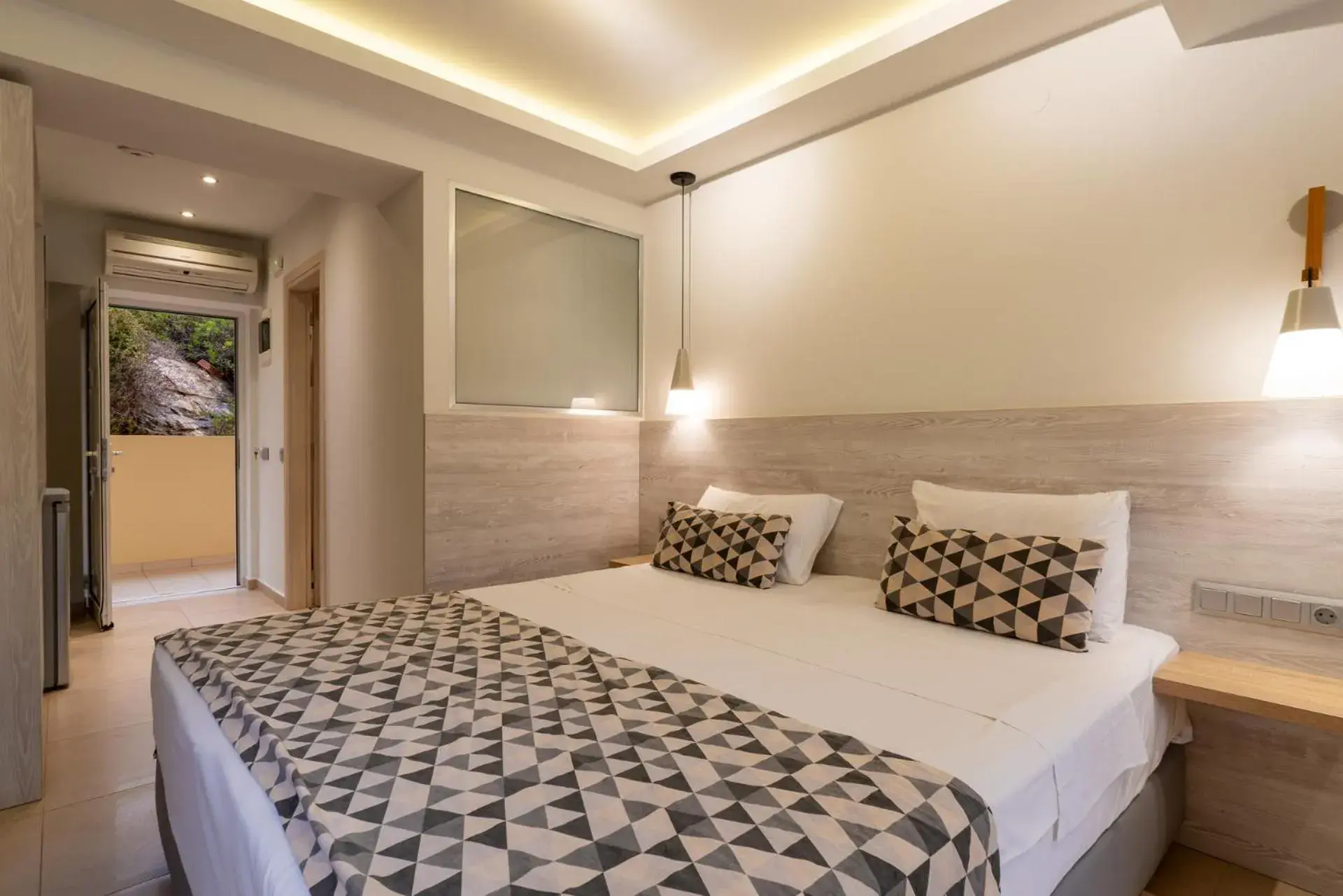 Photo of the whole room, Bed in Elpis Studio Apartments Photo of the whole room, Bed in Elpis Studio Apartments