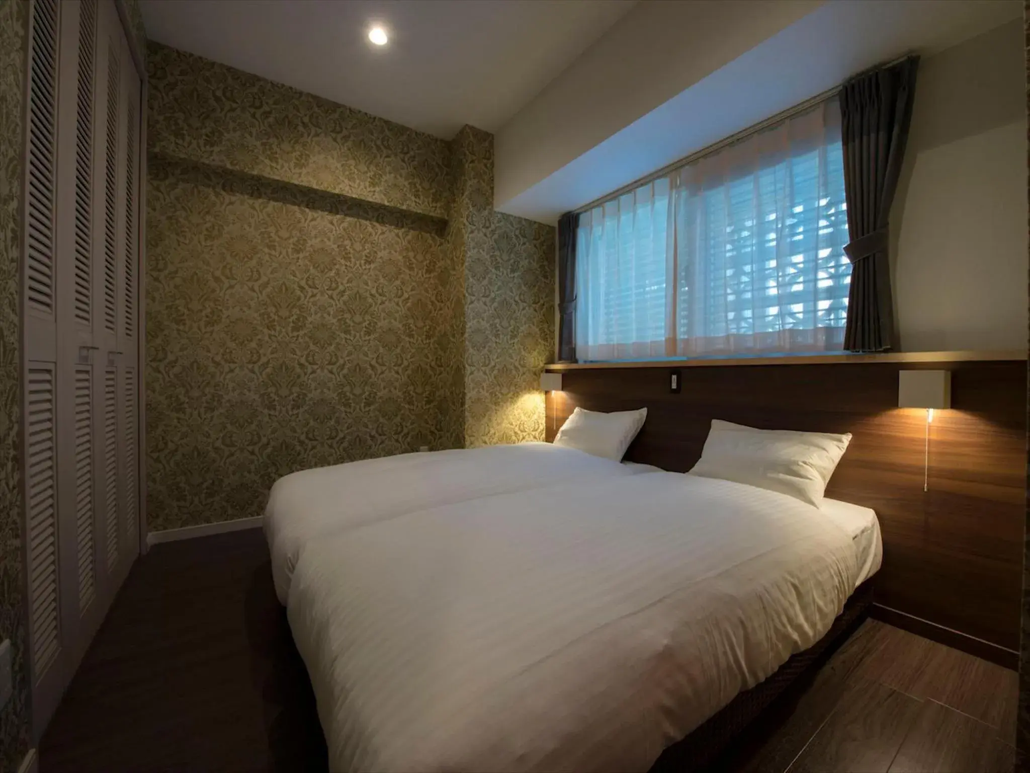 Bed in Lieta Nakayama Bed in Lieta Nakayama