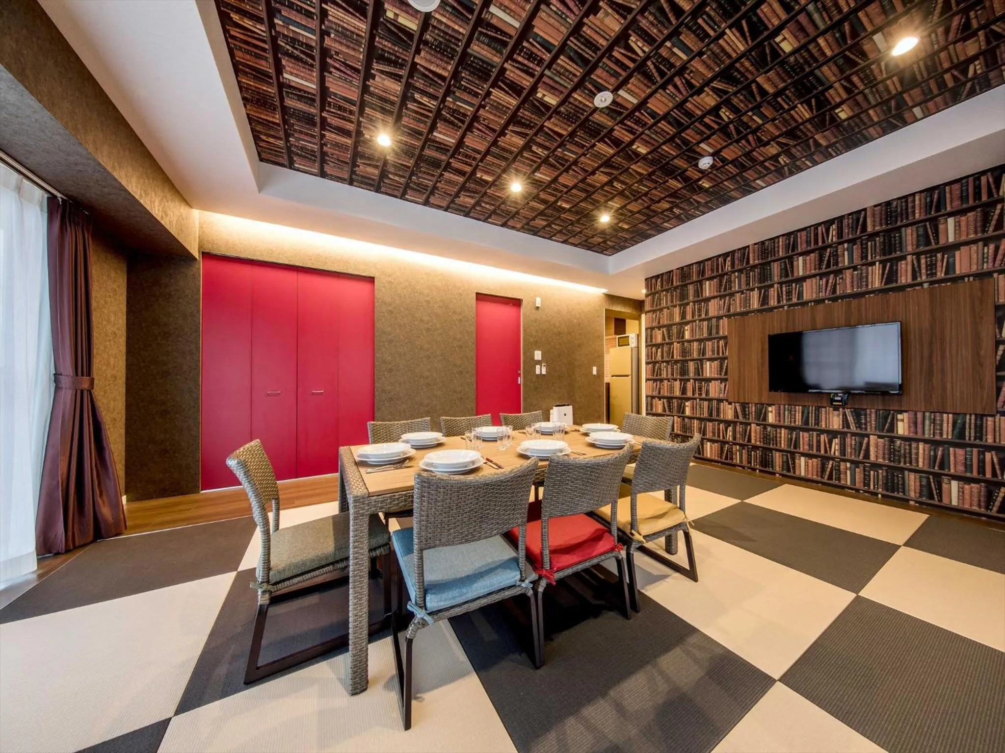 Photo of the whole room in Lieta Nakayama