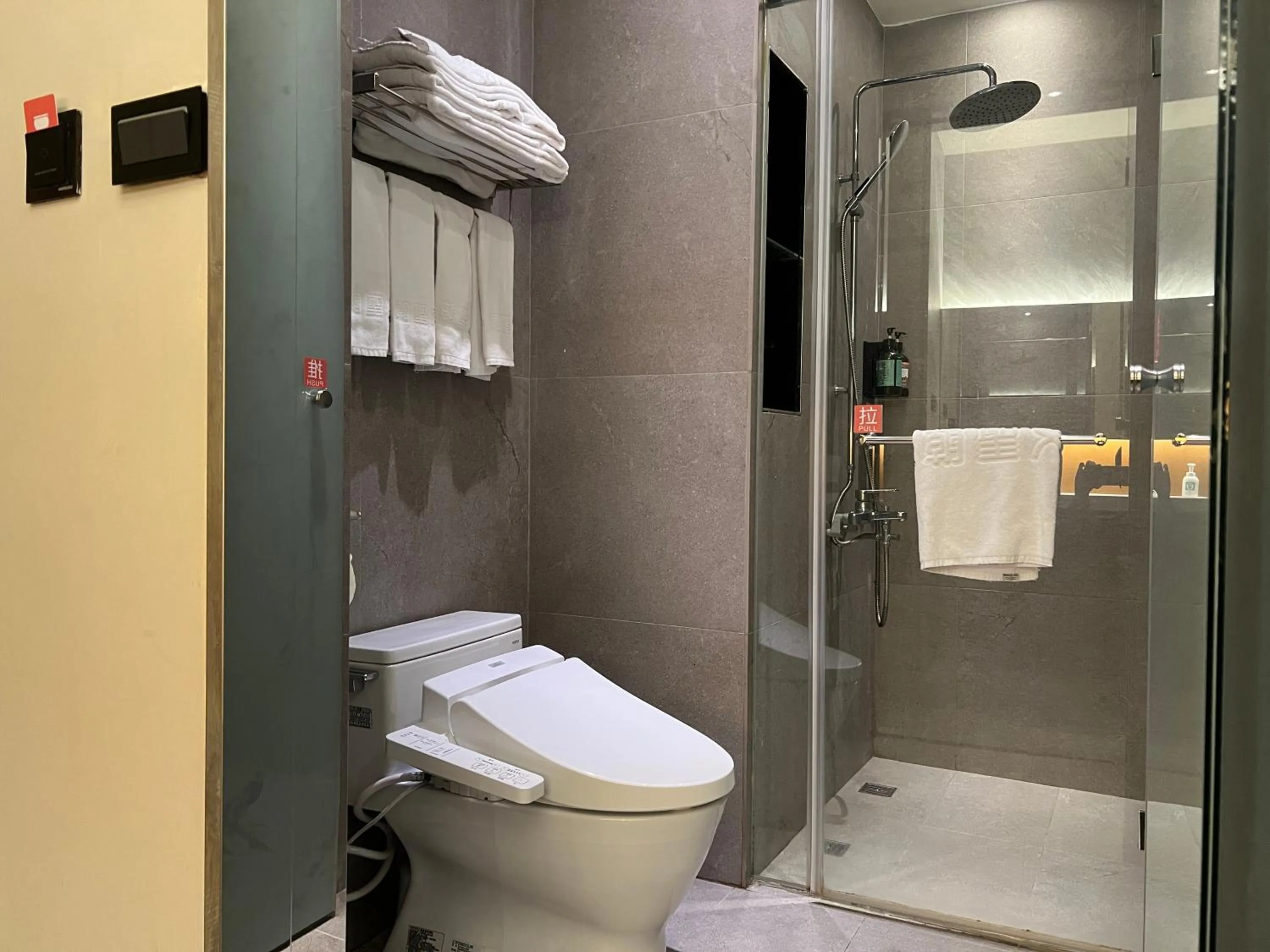 Bathroom in Saint Hostel