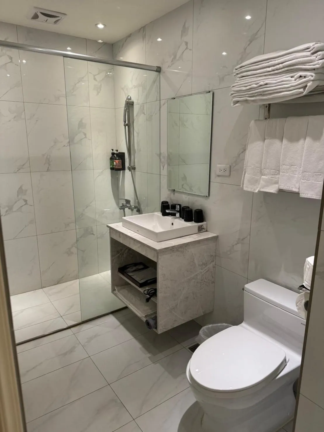 Bathroom in Saint Hostel