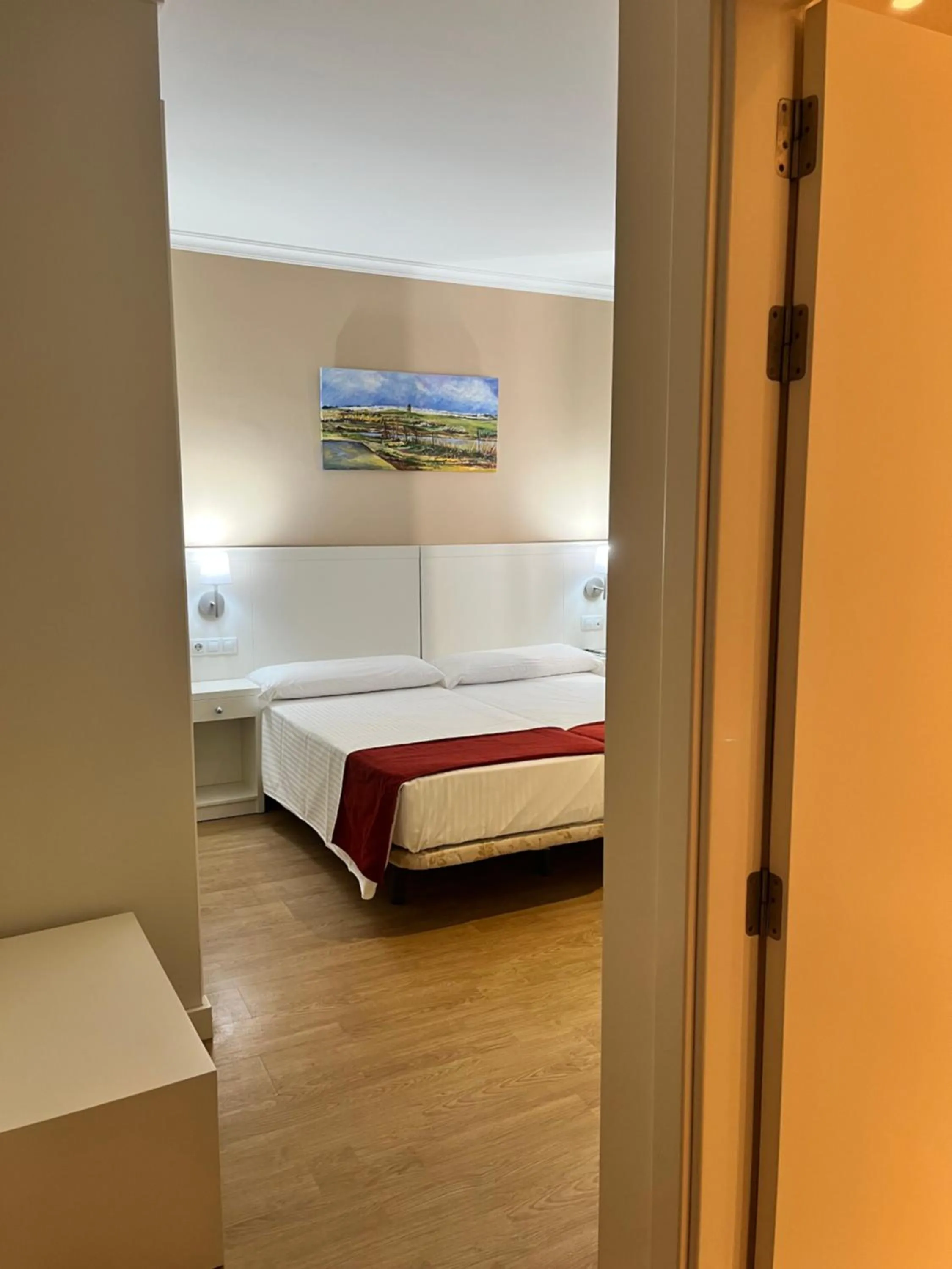 Photo of the whole room, Bed in Hostal Al-Andalus