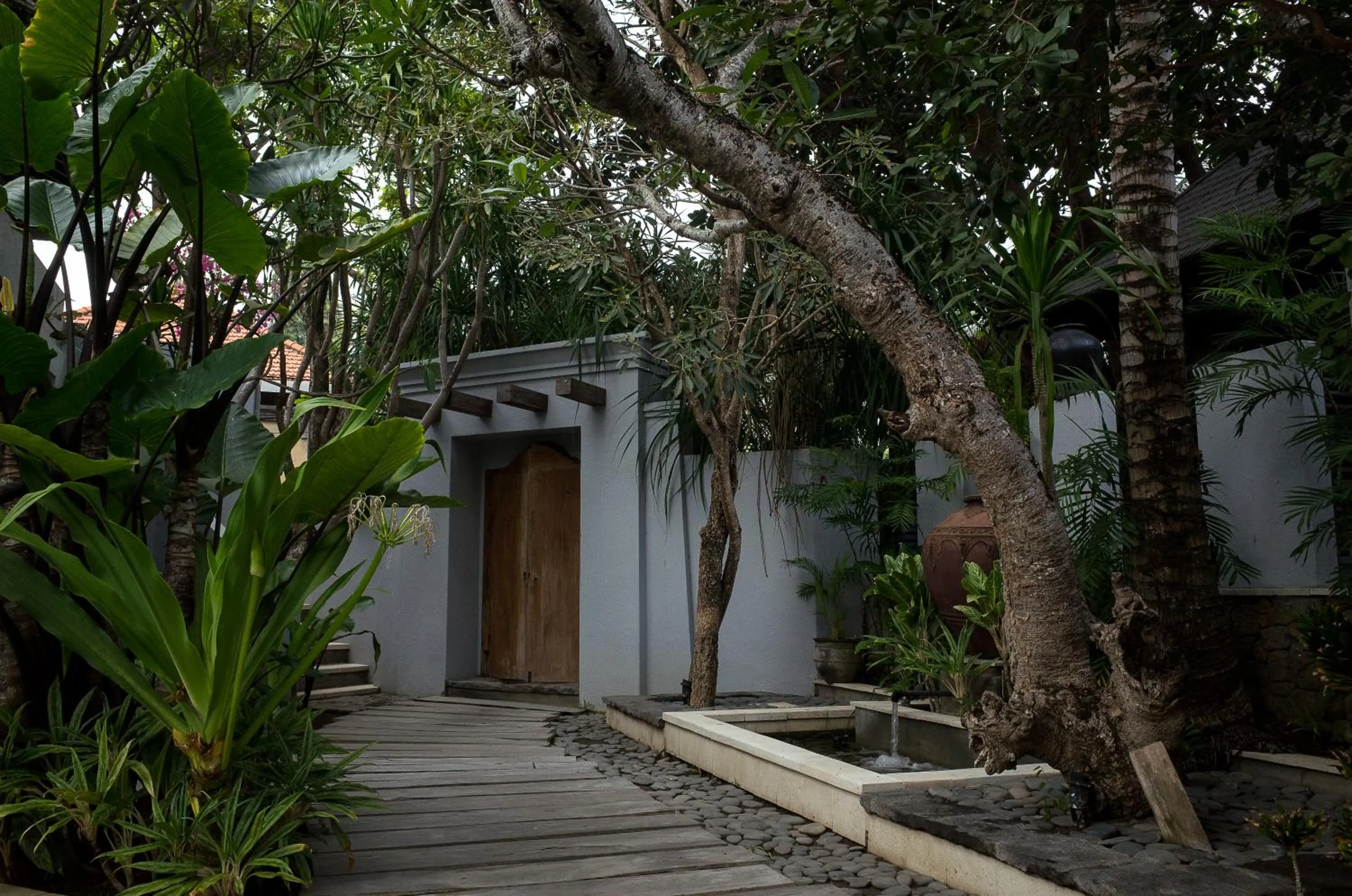 Facade/entrance in D'Sriwing Villa Gallery