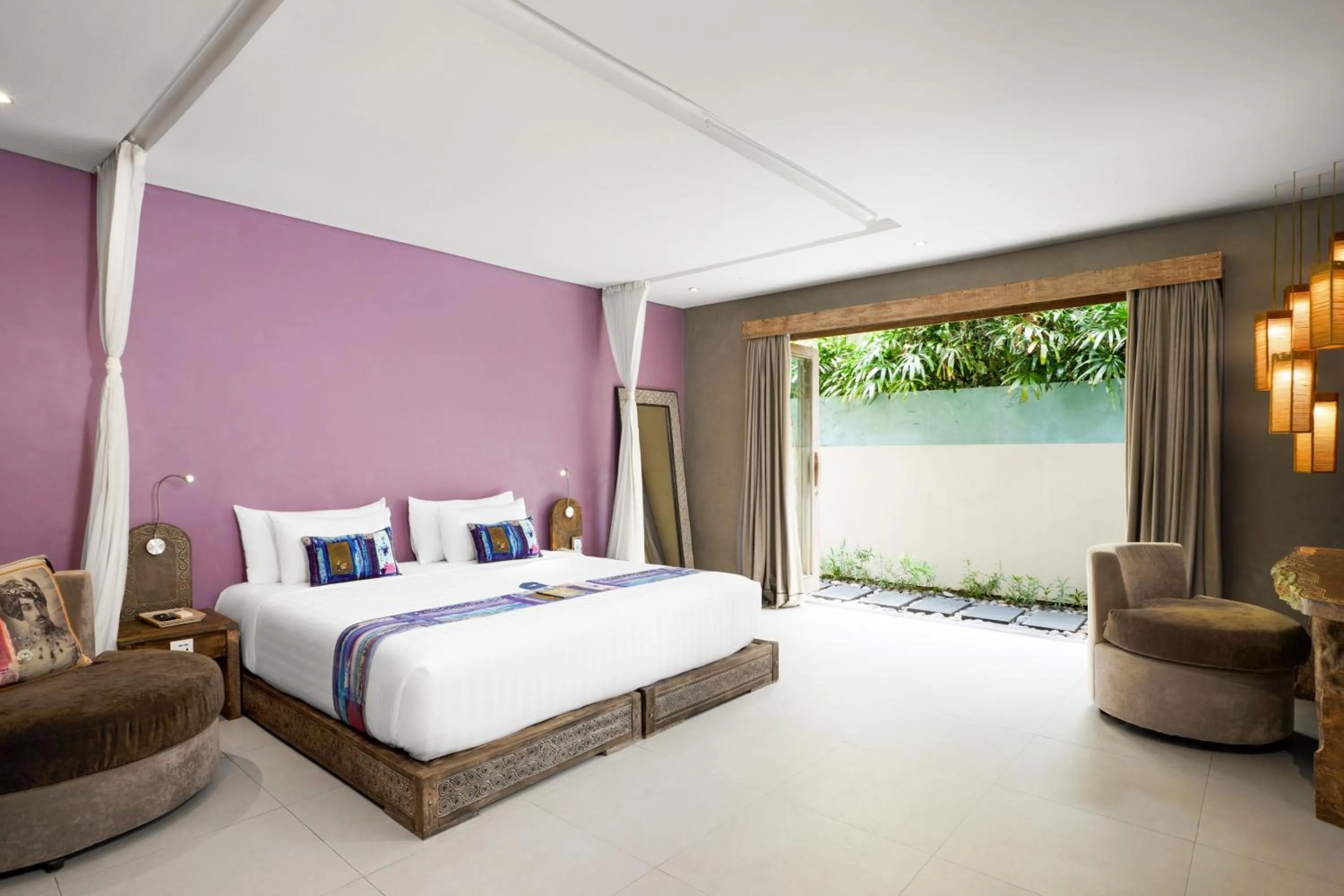 Bedroom, Bed in Blue Karma Dijiwa Seminyak