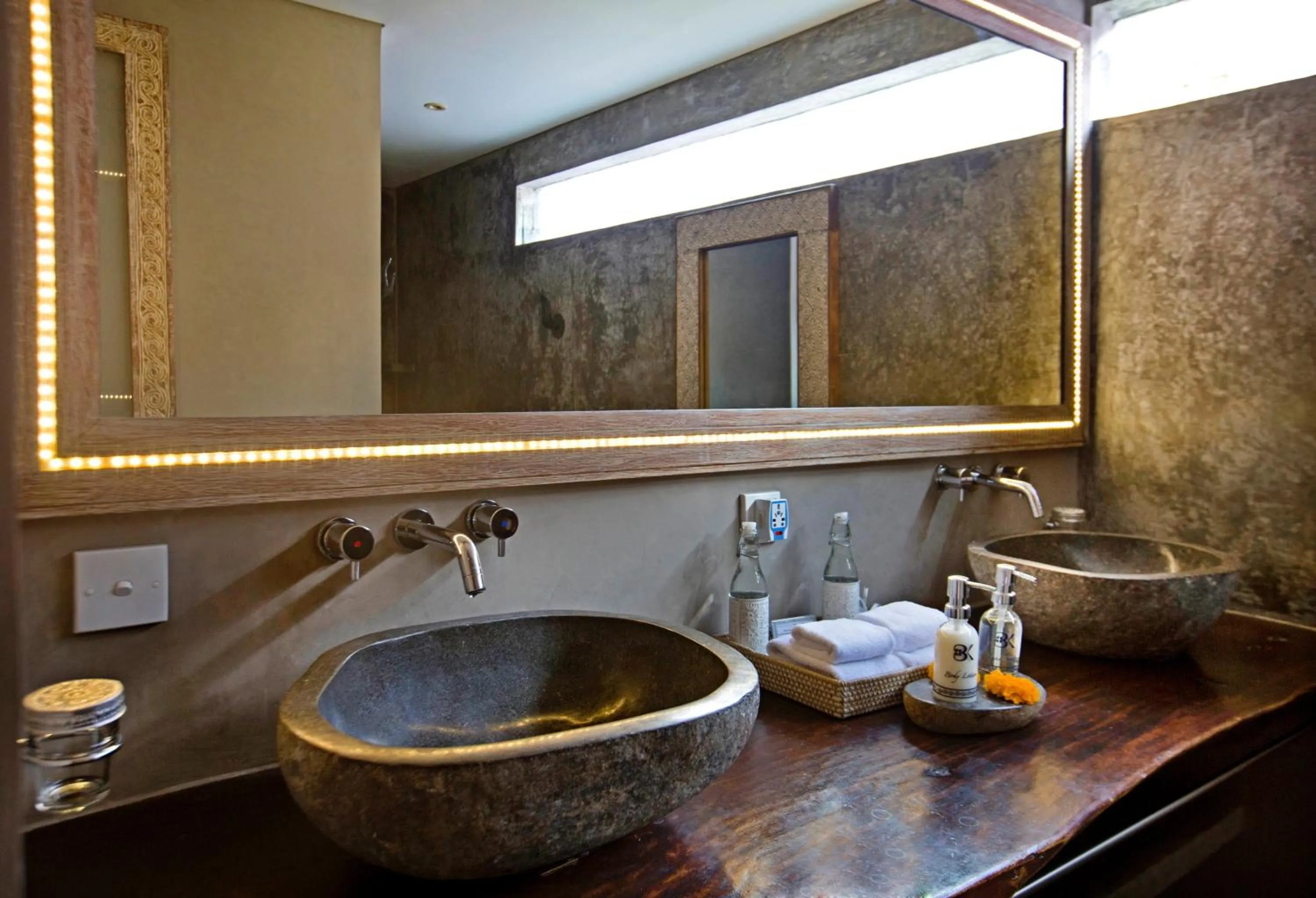 Bathroom in Blue Karma Dijiwa Seminyak