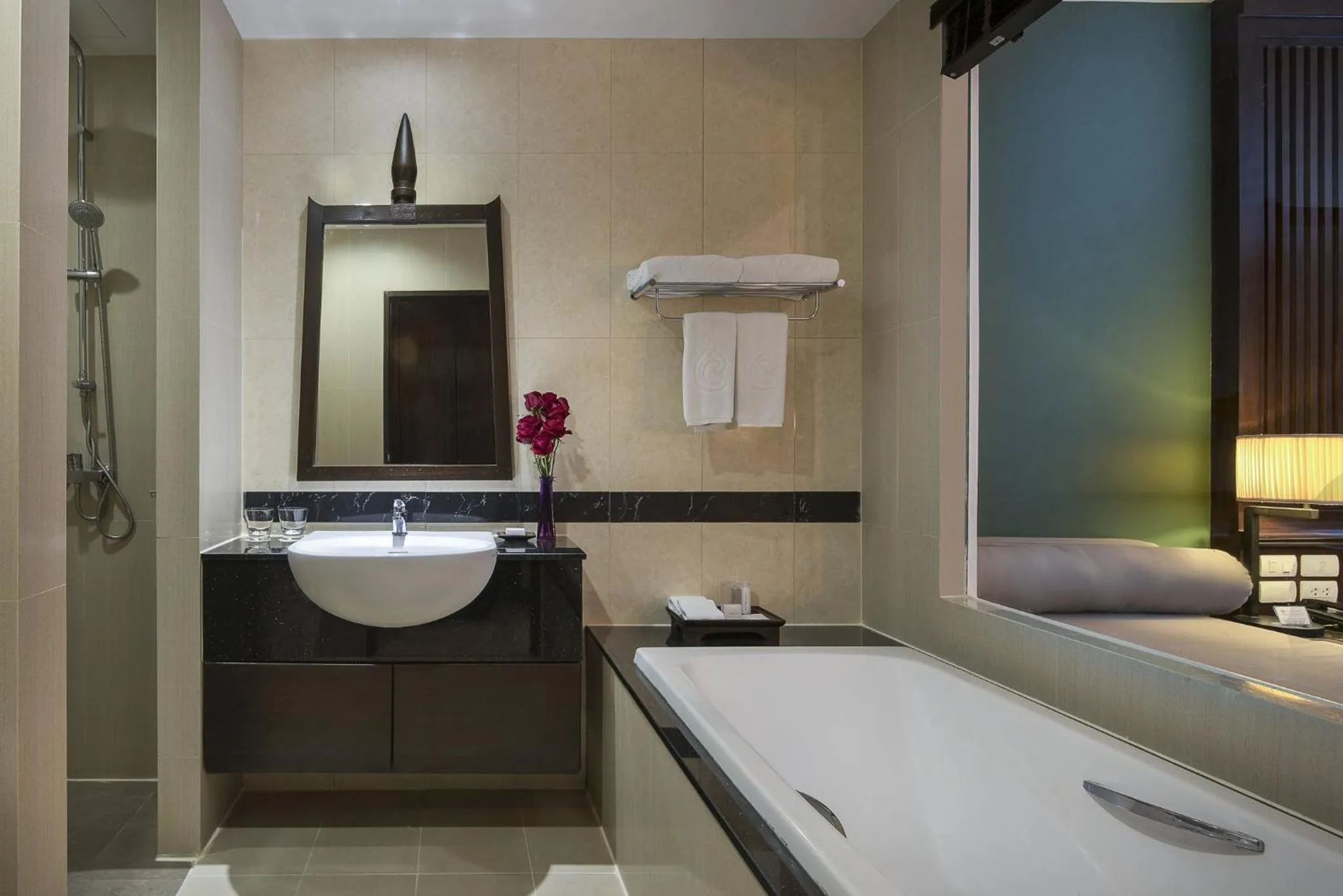 Bathroom, Bed in Centara Anda Dhevi Resort & Spa Krabi