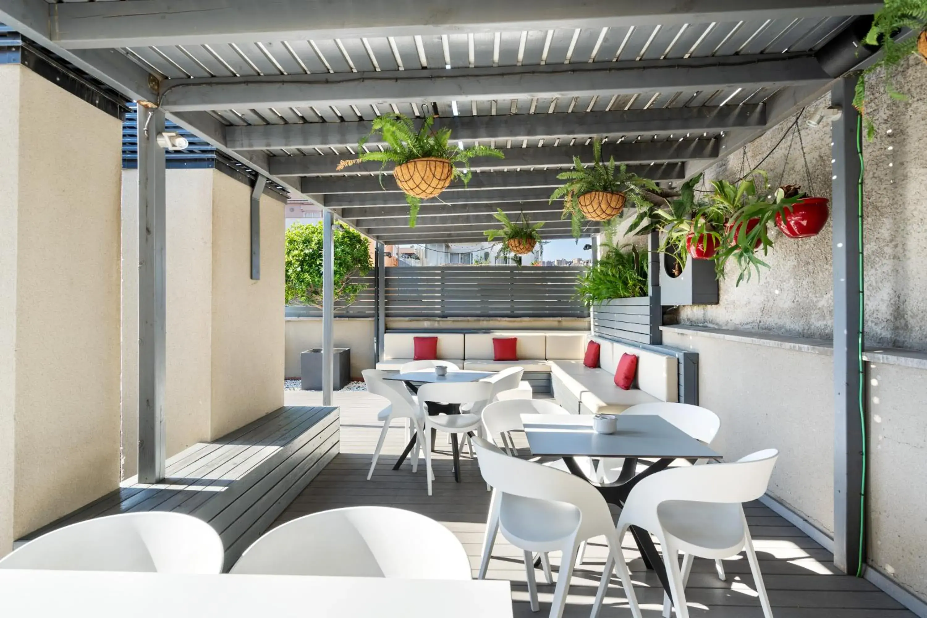 Property building in Sensation Sagrada Familia Property building in Sensation Sagrada Familia