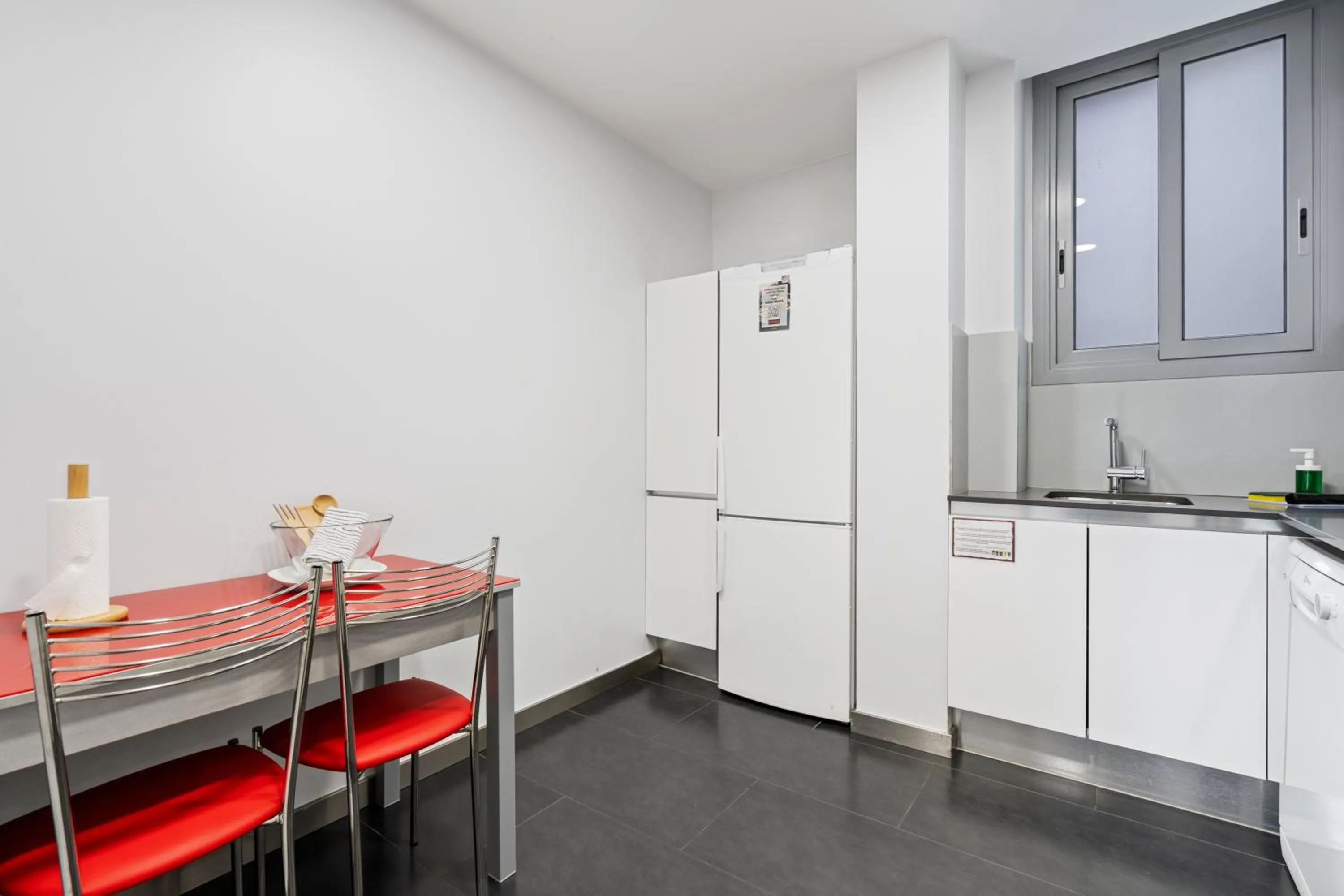 Kitchen or kitchenette in Sensation Sagrada Familia