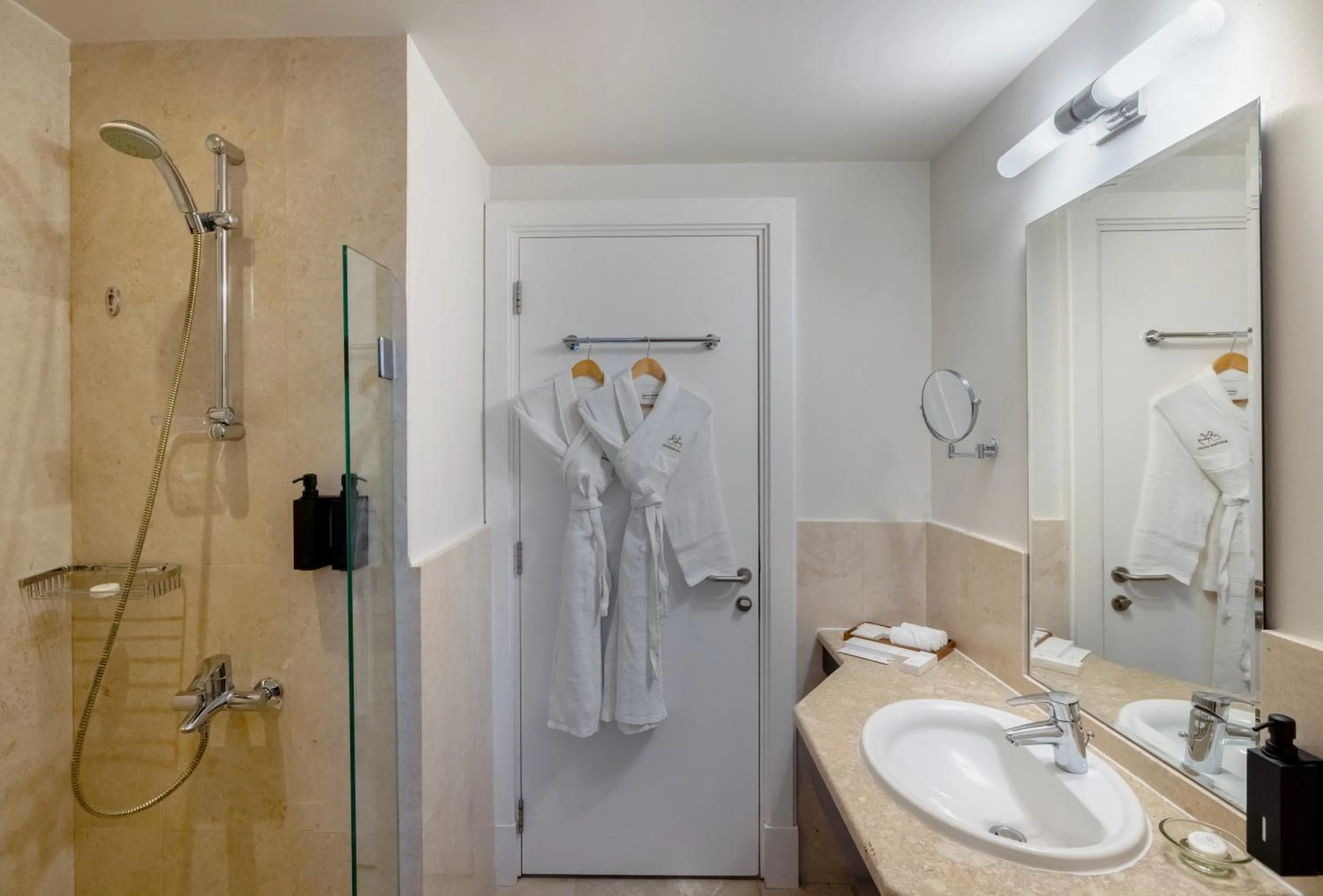 Bathroom in Sifawy Boutique Hotel