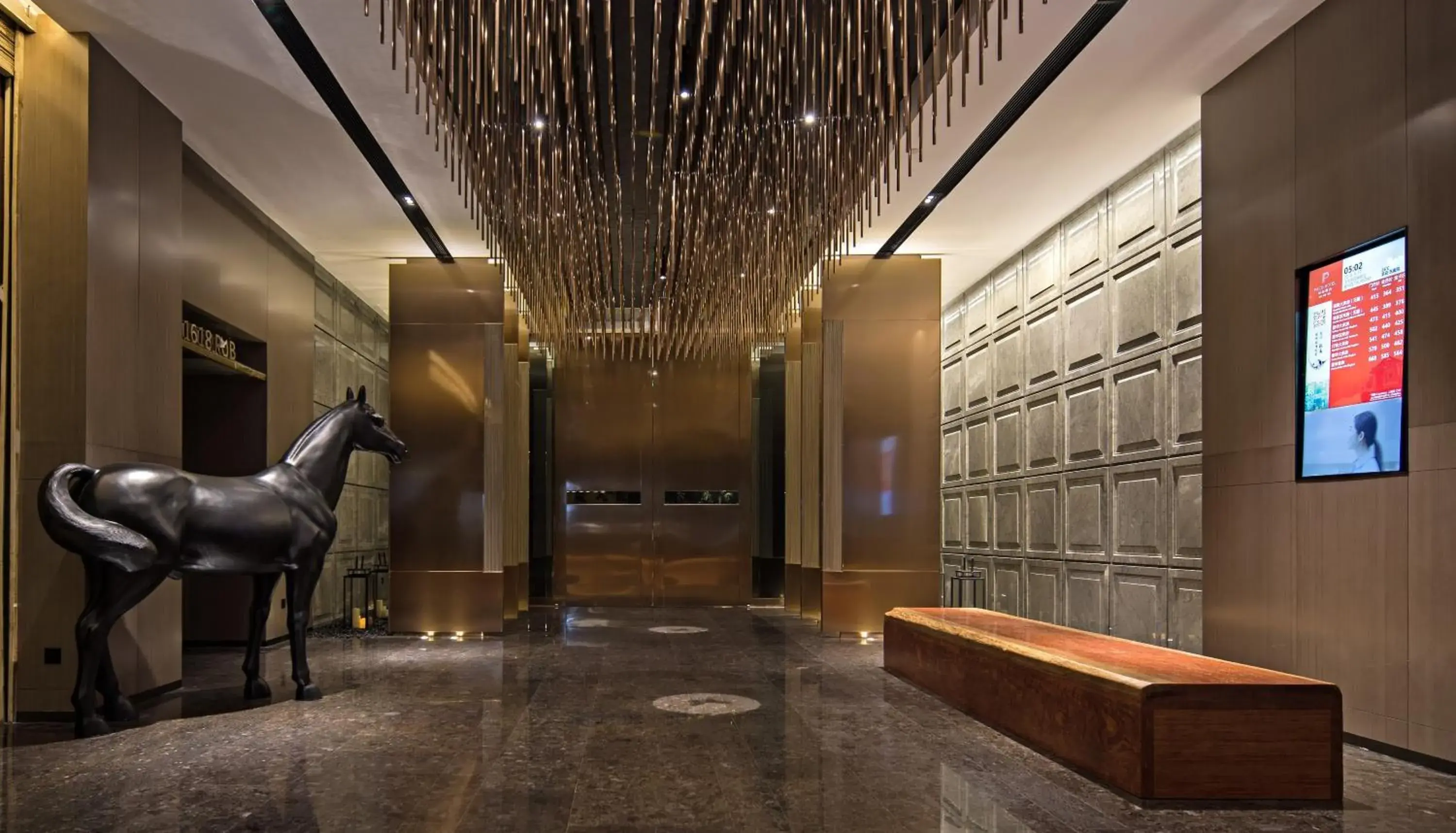 Lobby or reception in Paco Hotel Chebeinan Metro Guanghzou-Free Shuttle Bus For Canton Fair Lobby or reception in Paco Hotel Chebeinan Metro Guanghzou-Free Shuttle Bus For Canton Fair