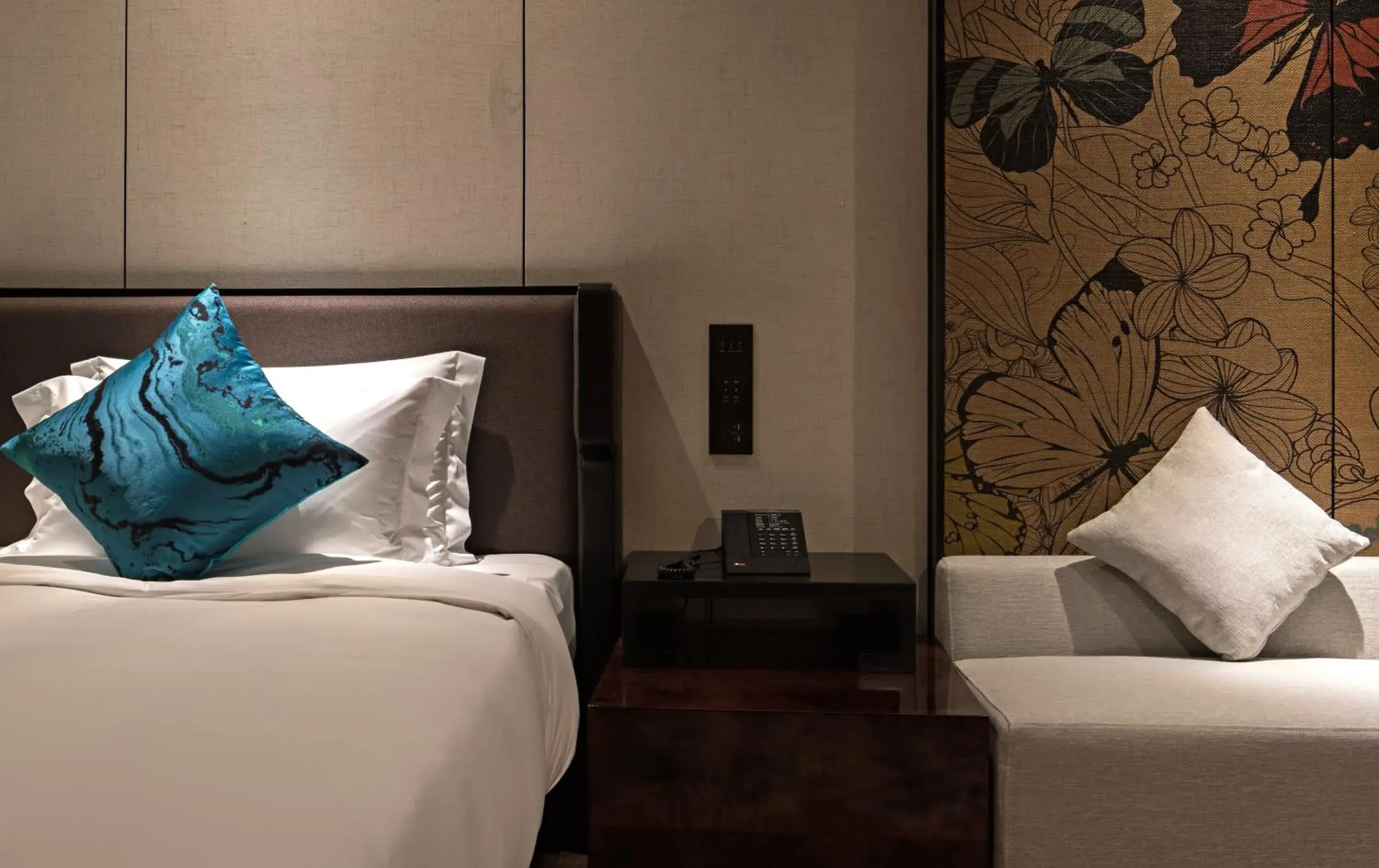 Bedroom, Bed in Paco Hotel Chebeinan Metro Guanghzou-Free Shuttle Bus For Canton Fair Bedroom, Bed in Paco Hotel Chebeinan Metro Guanghzou-Free Shuttle Bus For Canton Fair