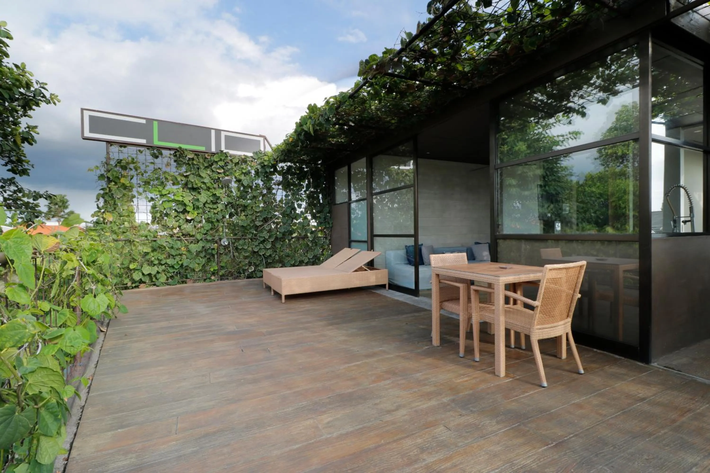 Patio in Clio Apartment