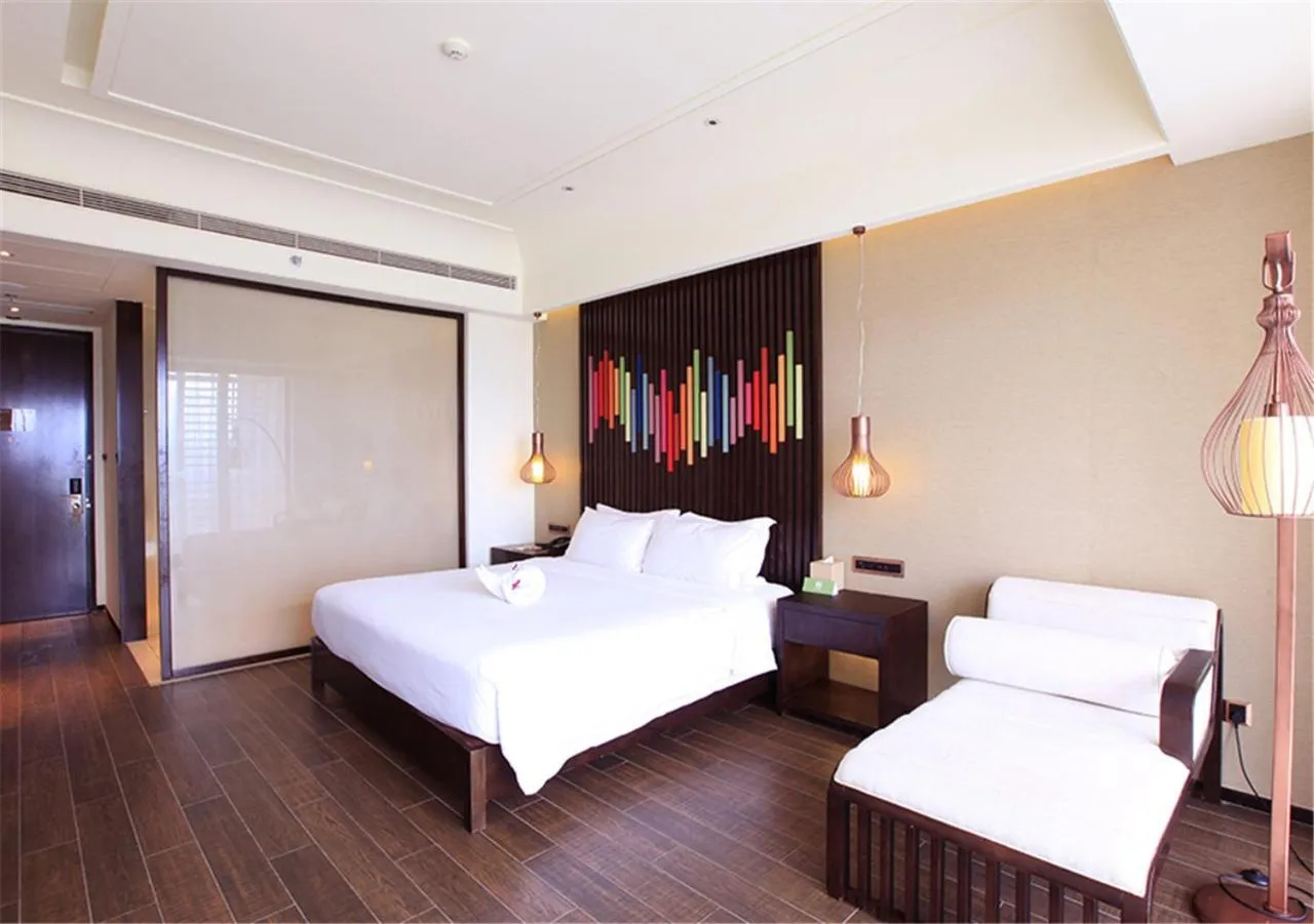 Bed in Mangrove Tree Resort World Sanya Bay-Coconut