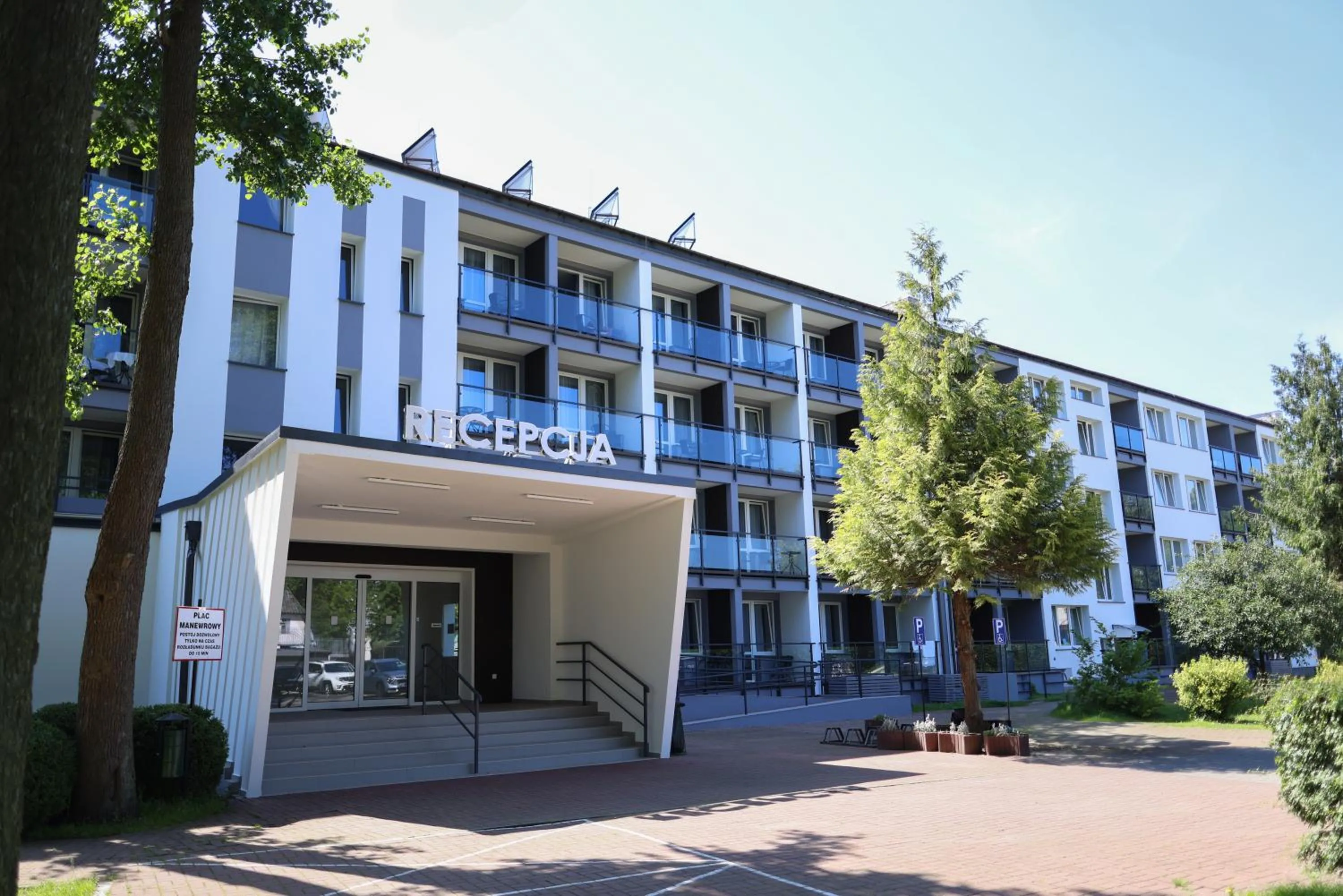 Property building in Albatros Medical SPA