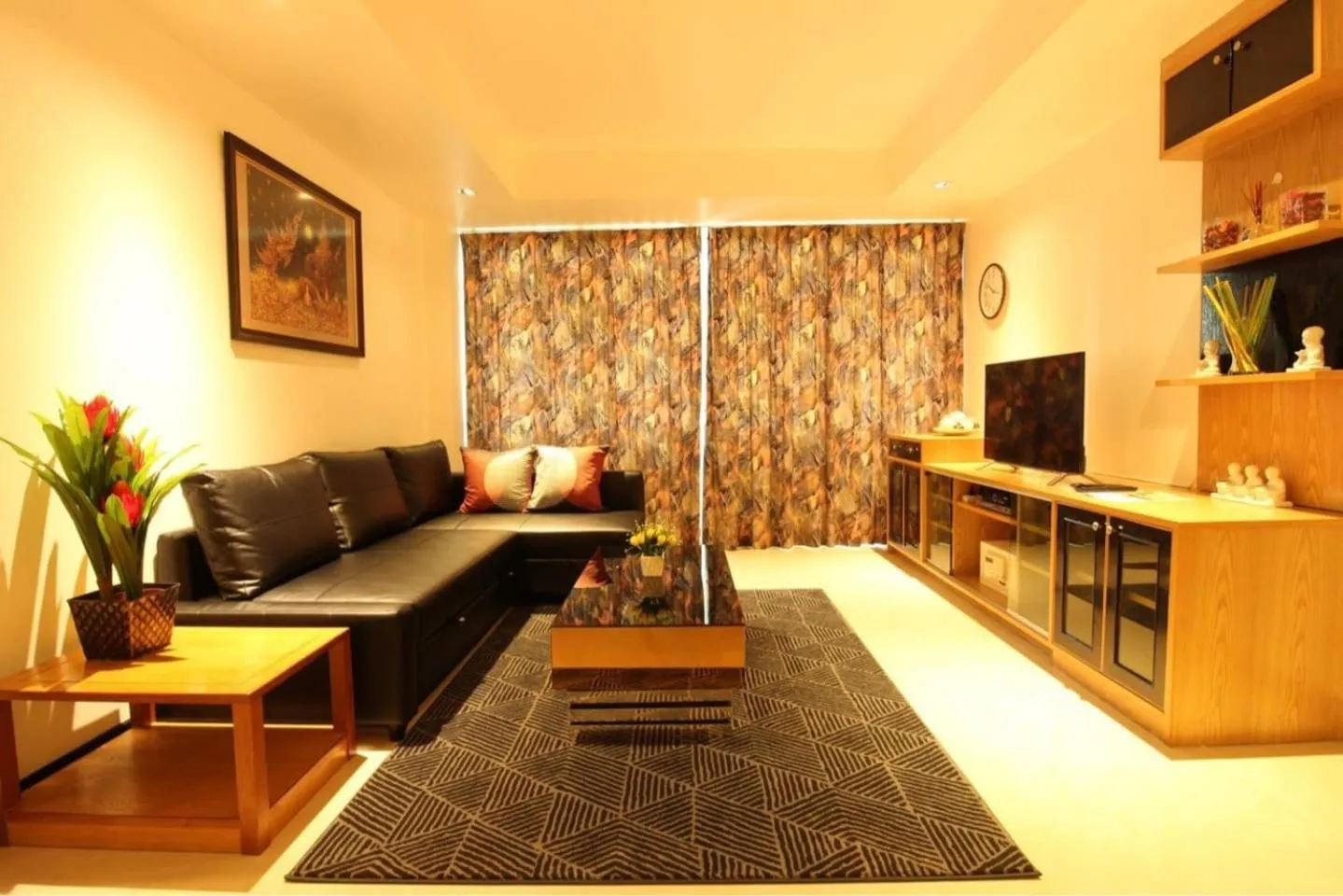 Seating area in Serena Sathorn Suites