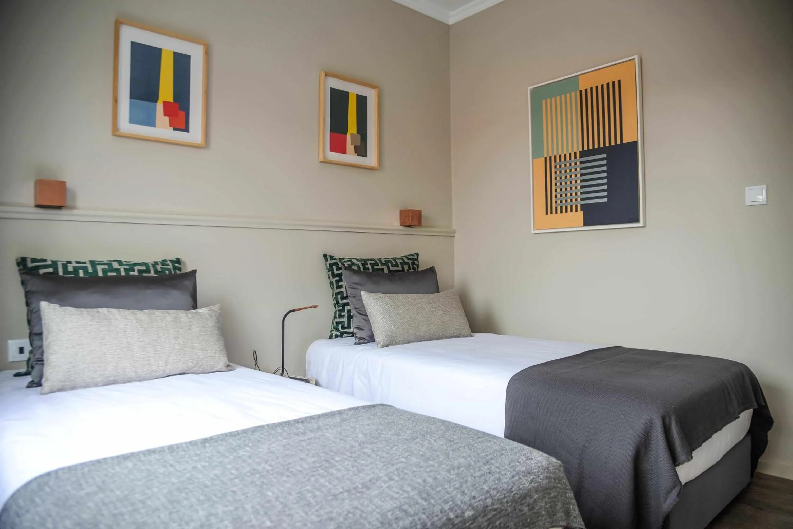 Bed in Hotel Singular Porto Aeroporto