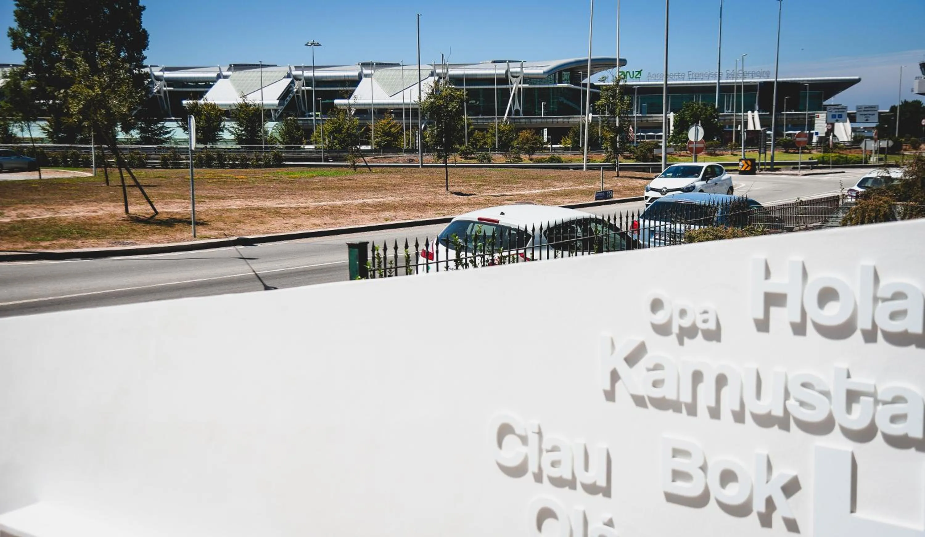 Property building in Hotel Singular Porto Aeroporto