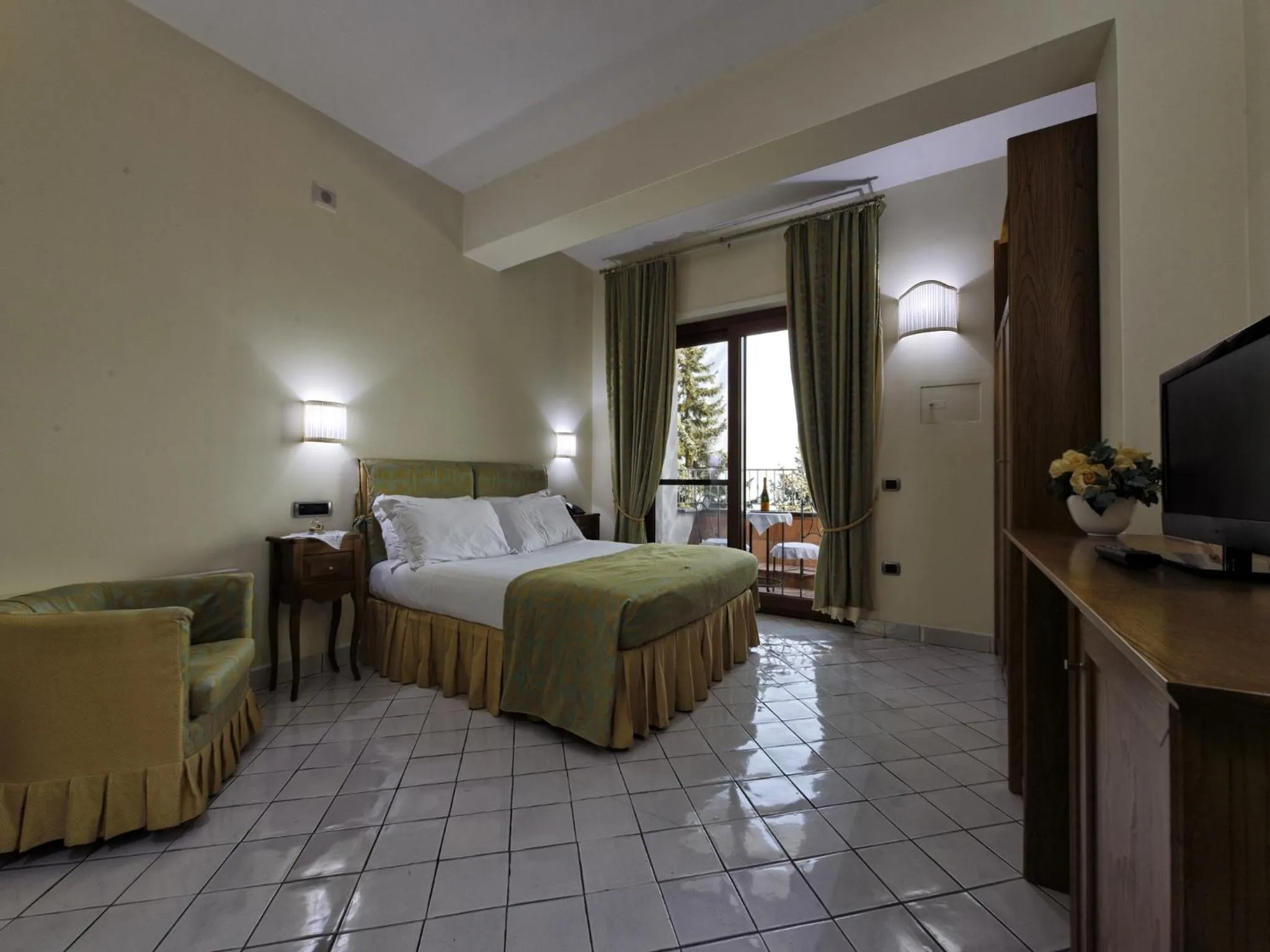 Bathroom, Bed in Villa Poseidon -Boutique Hotel-
