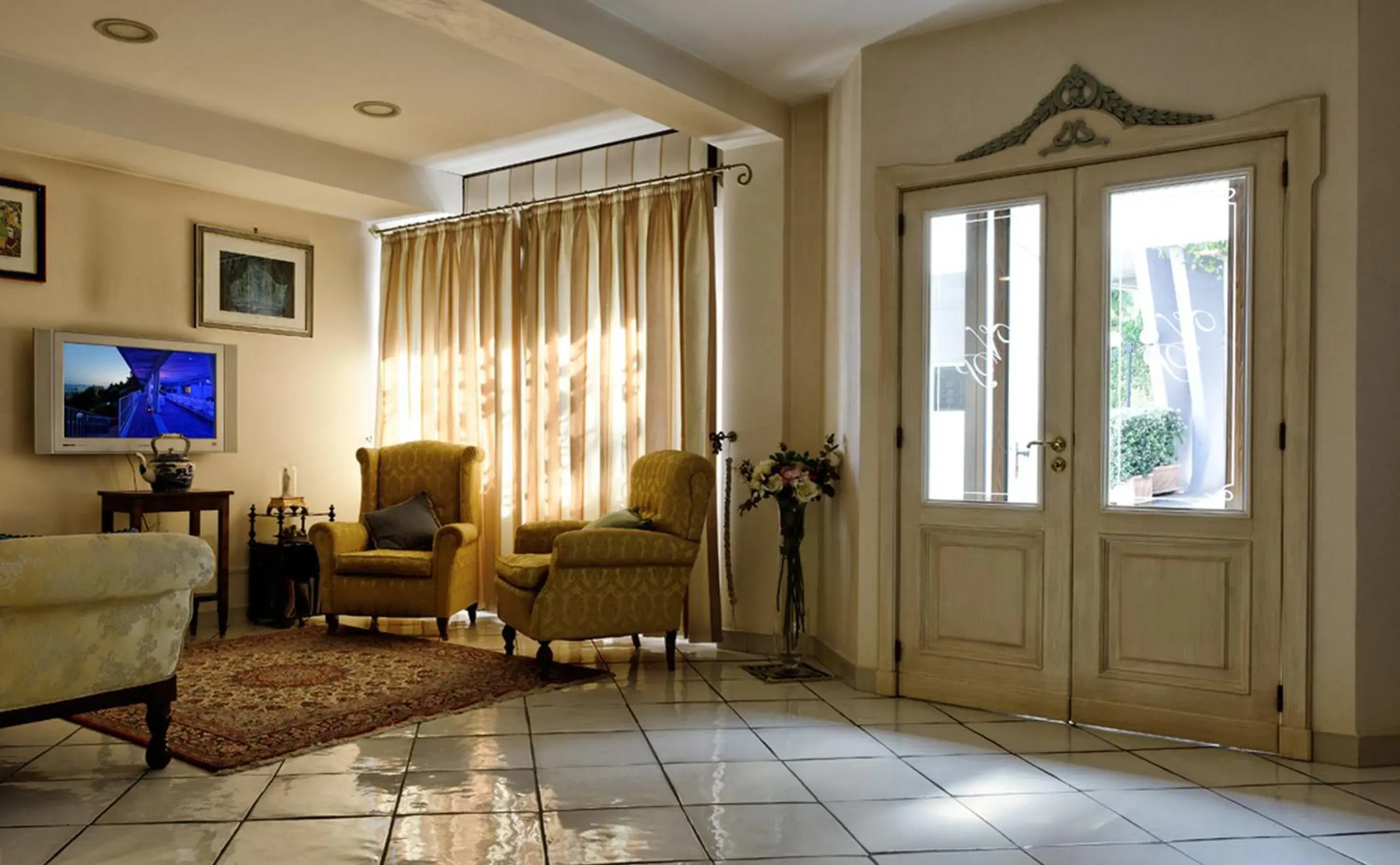 Restaurant/places to eat in Villa Poseidon -Boutique Hotel- Restaurant/places to eat in Villa Poseidon -Boutique Hotel-