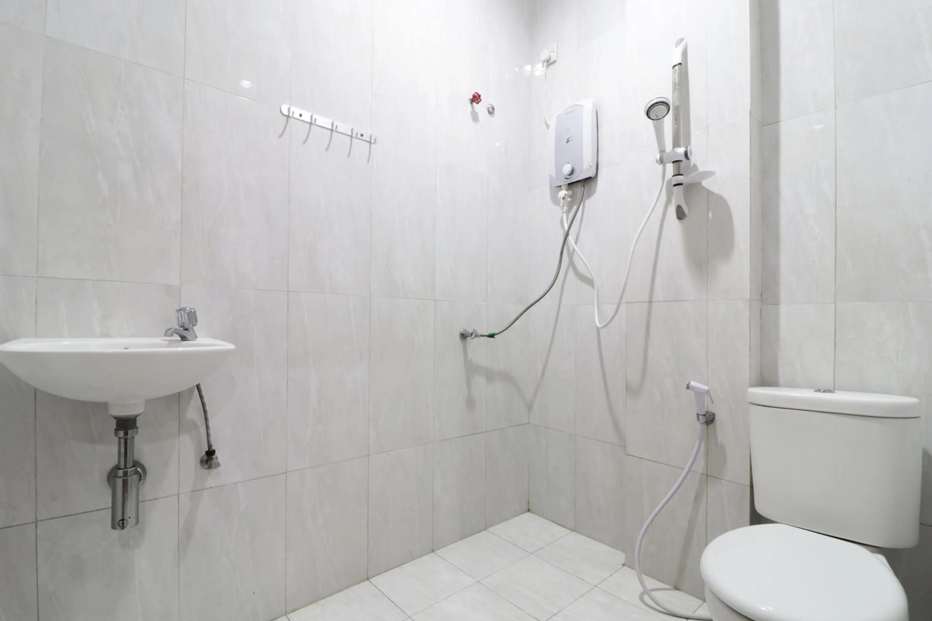 Bathroom in Hotel Istana Bungur