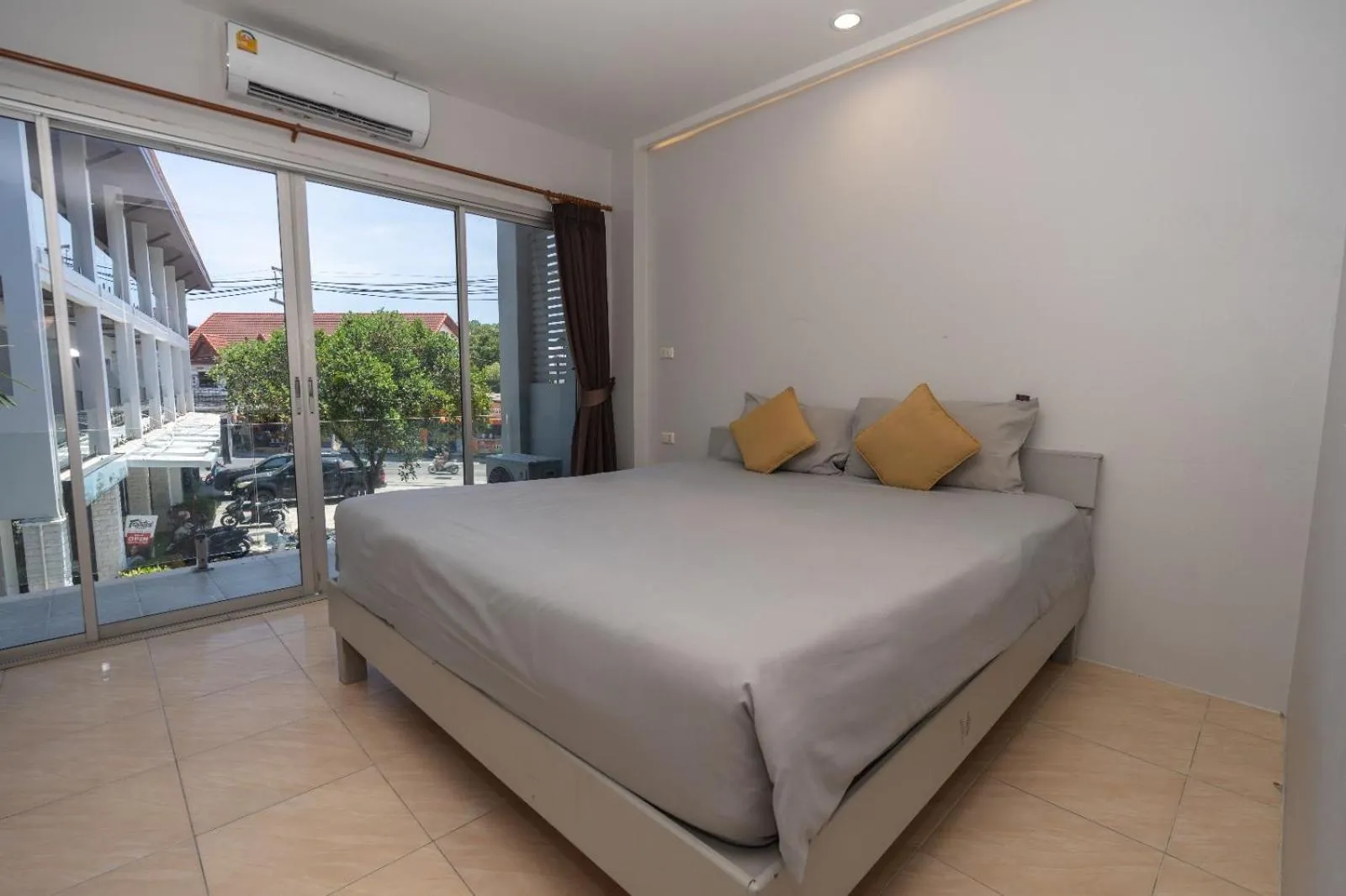 Bedroom, Bed in Chaweng Terrace