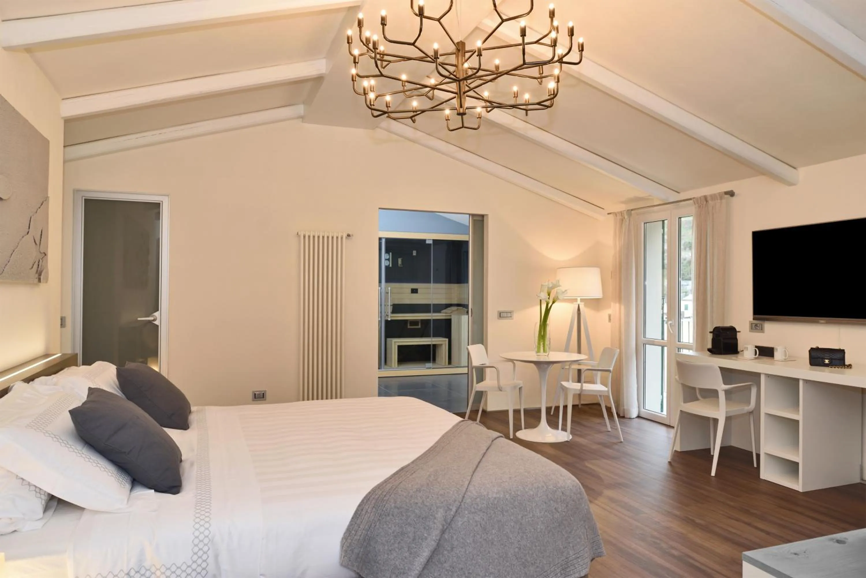 Bed in Terra Prime Suite