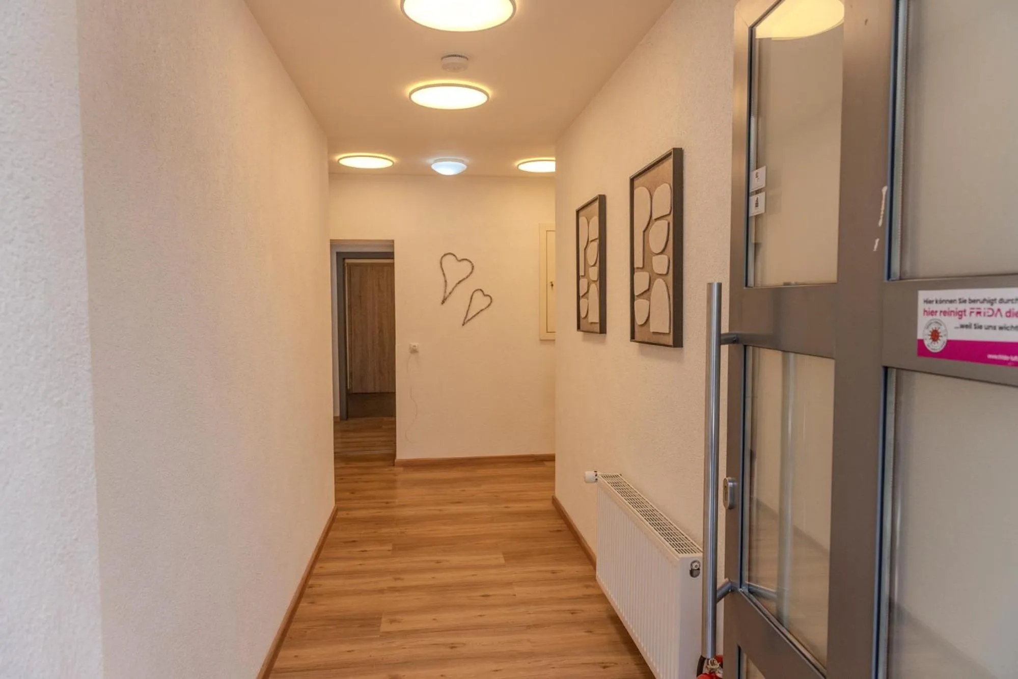 Facade/entrance in Chaplin