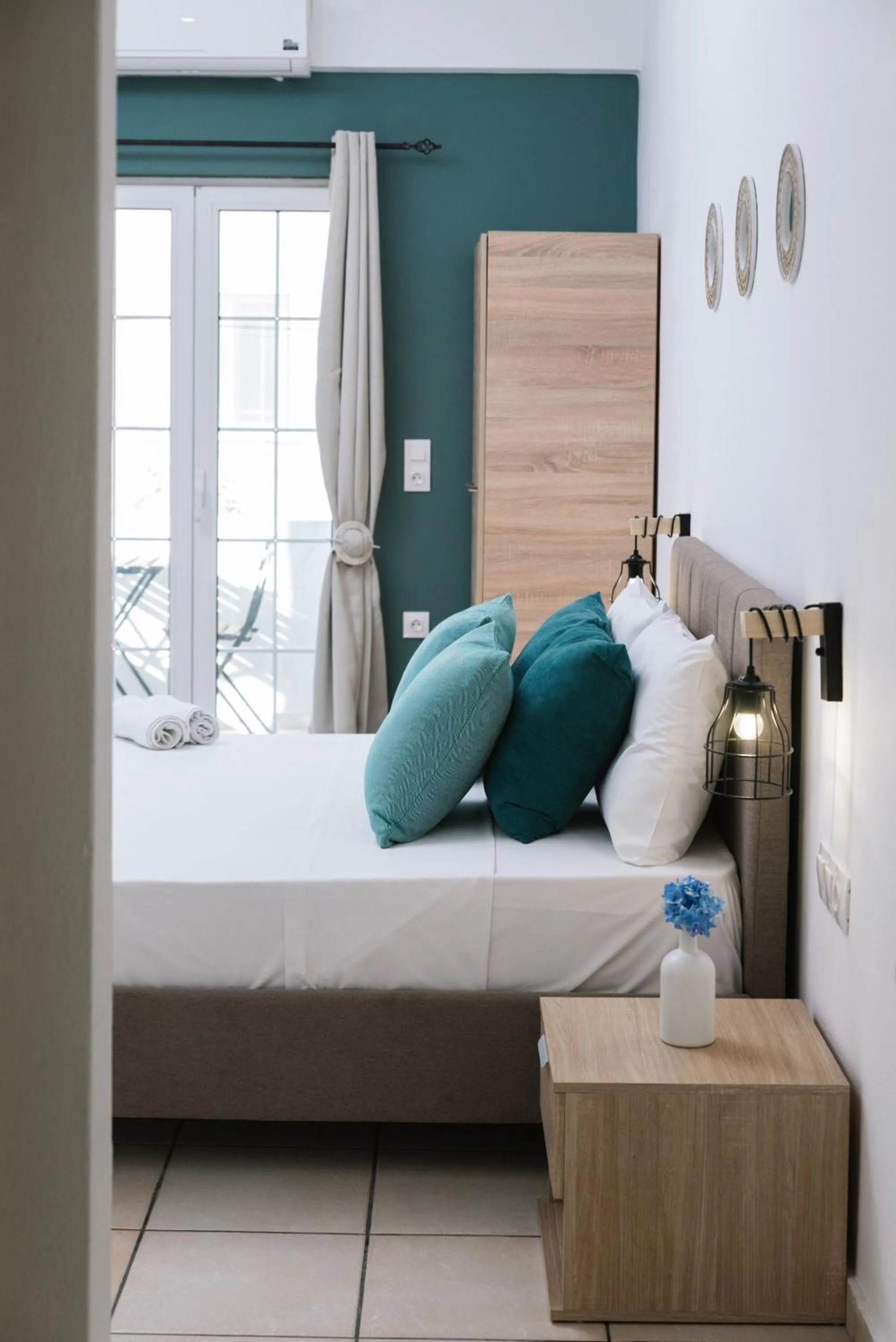 Bed in Ermis Luxury Suites & Apartments