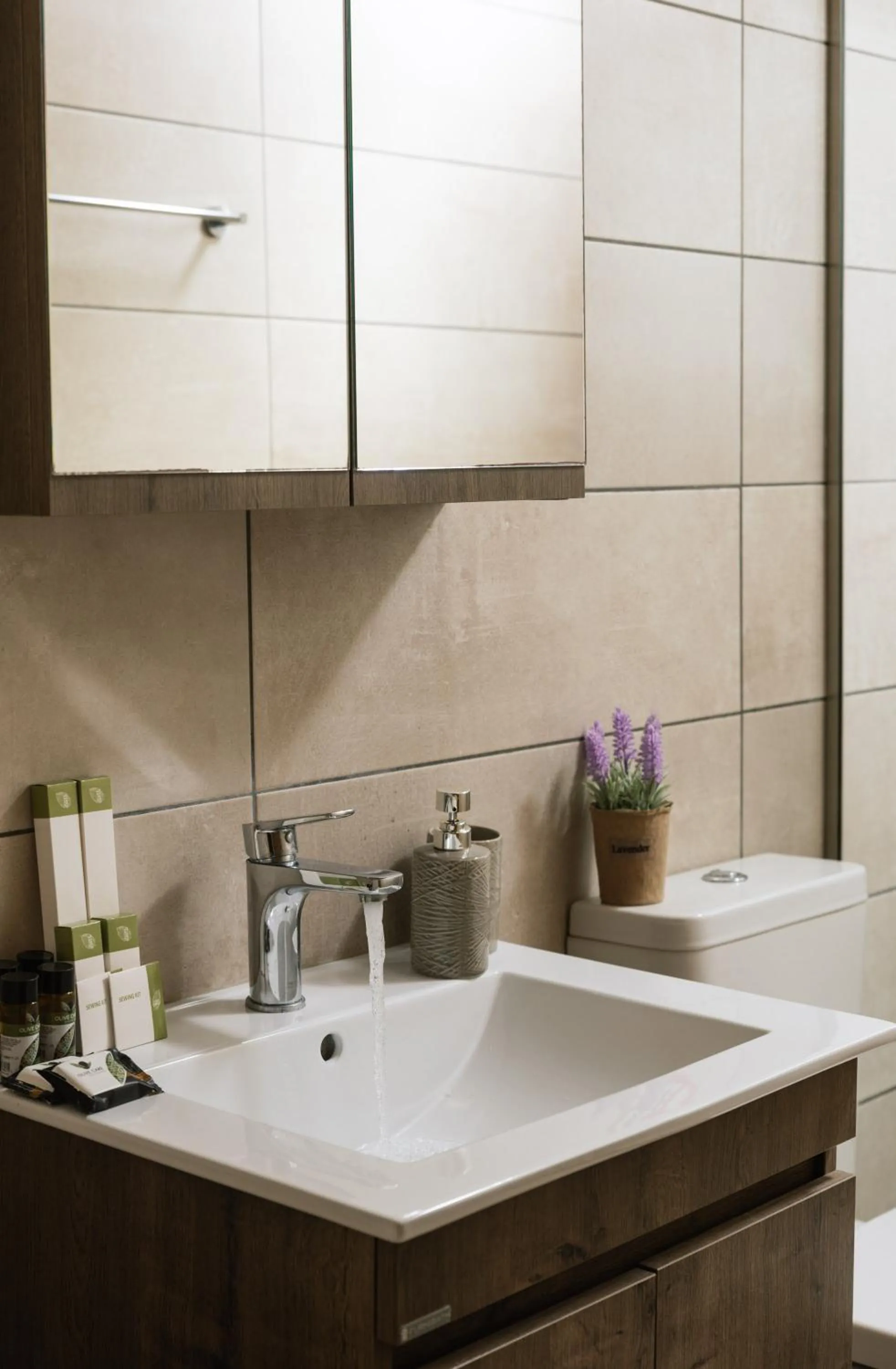 Bathroom in Ermis Luxury Suites & Apartments