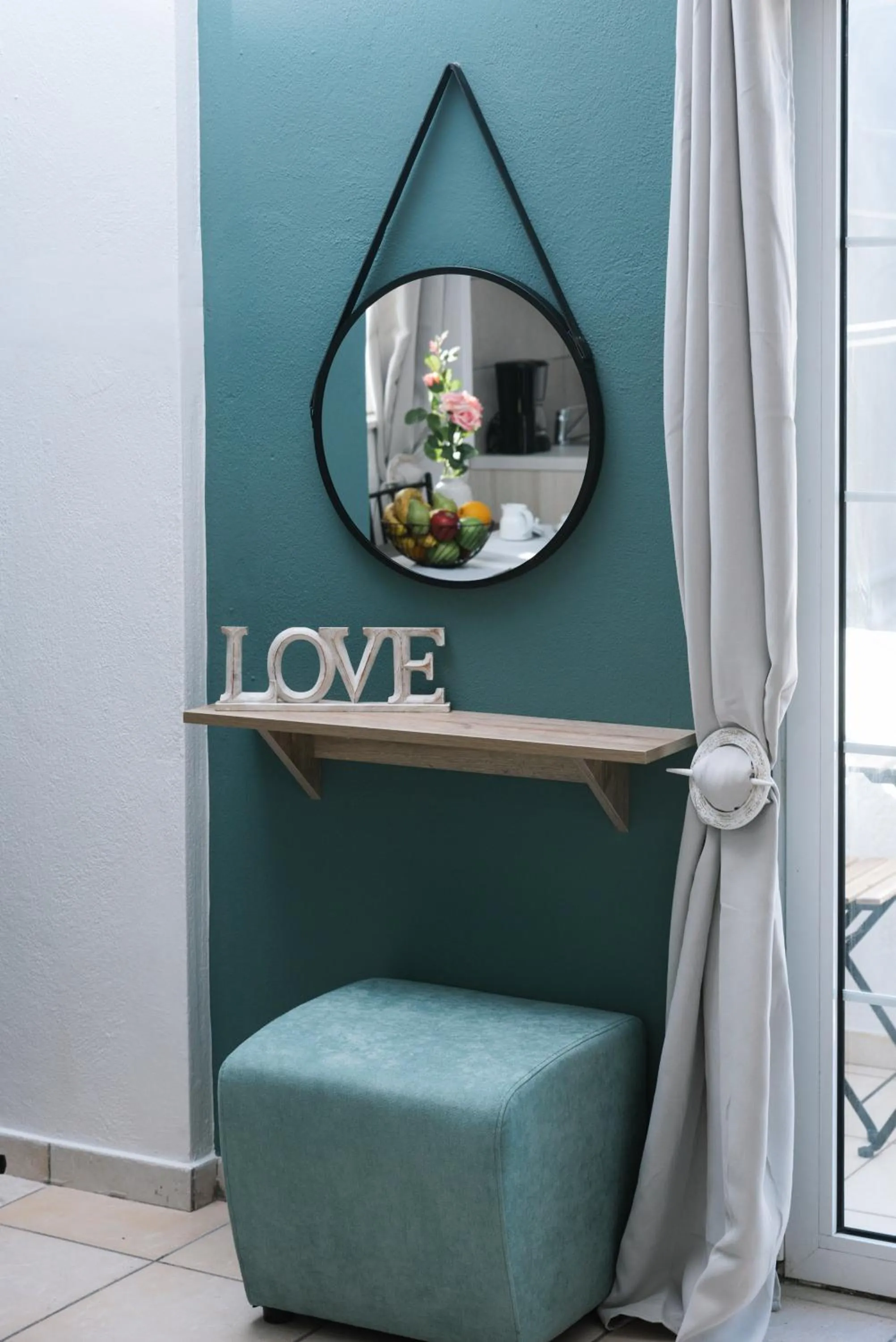 Decorative detail in Ermis Luxury Suites & Apartments