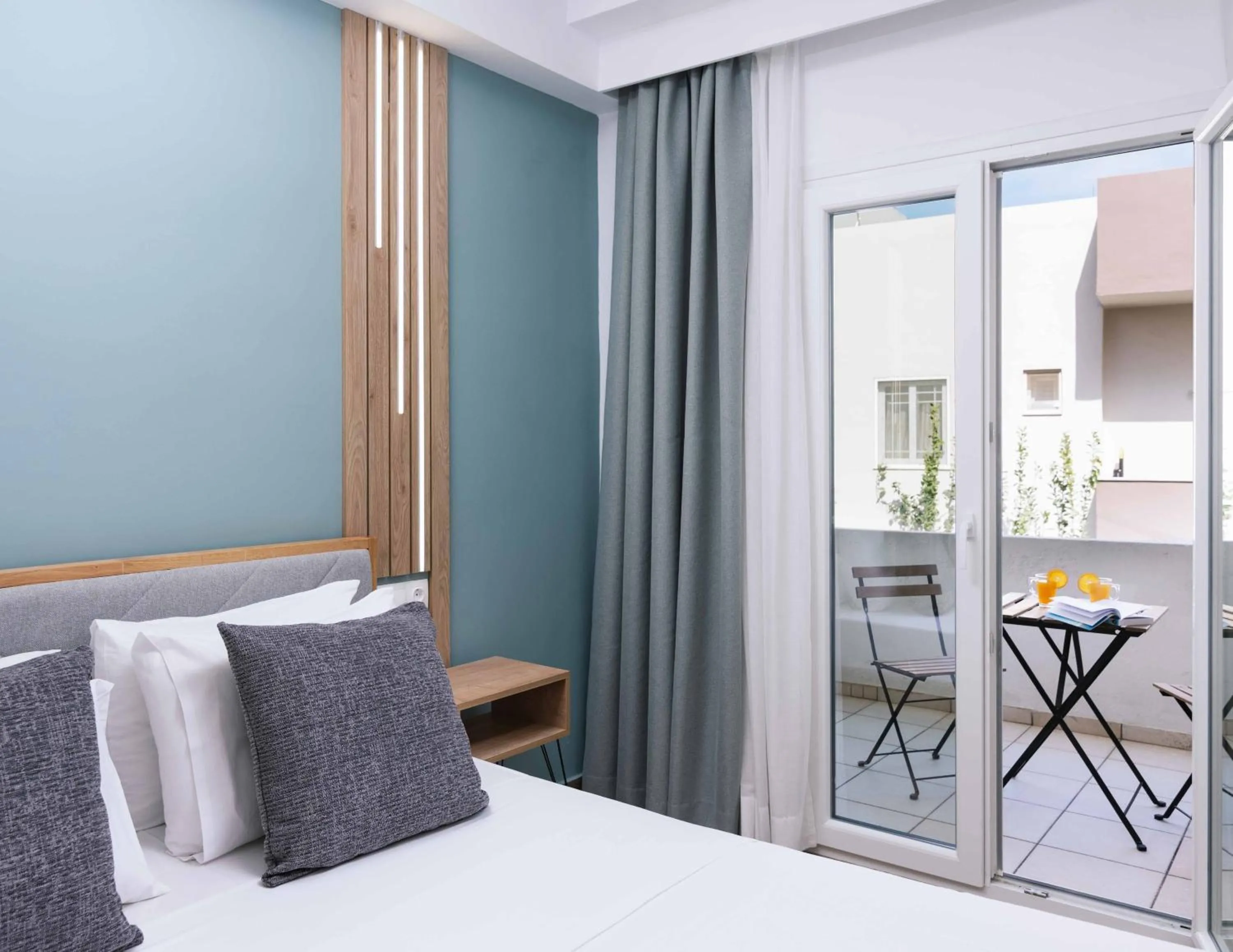 Bed in Ermis Luxury Suites & Apartments
